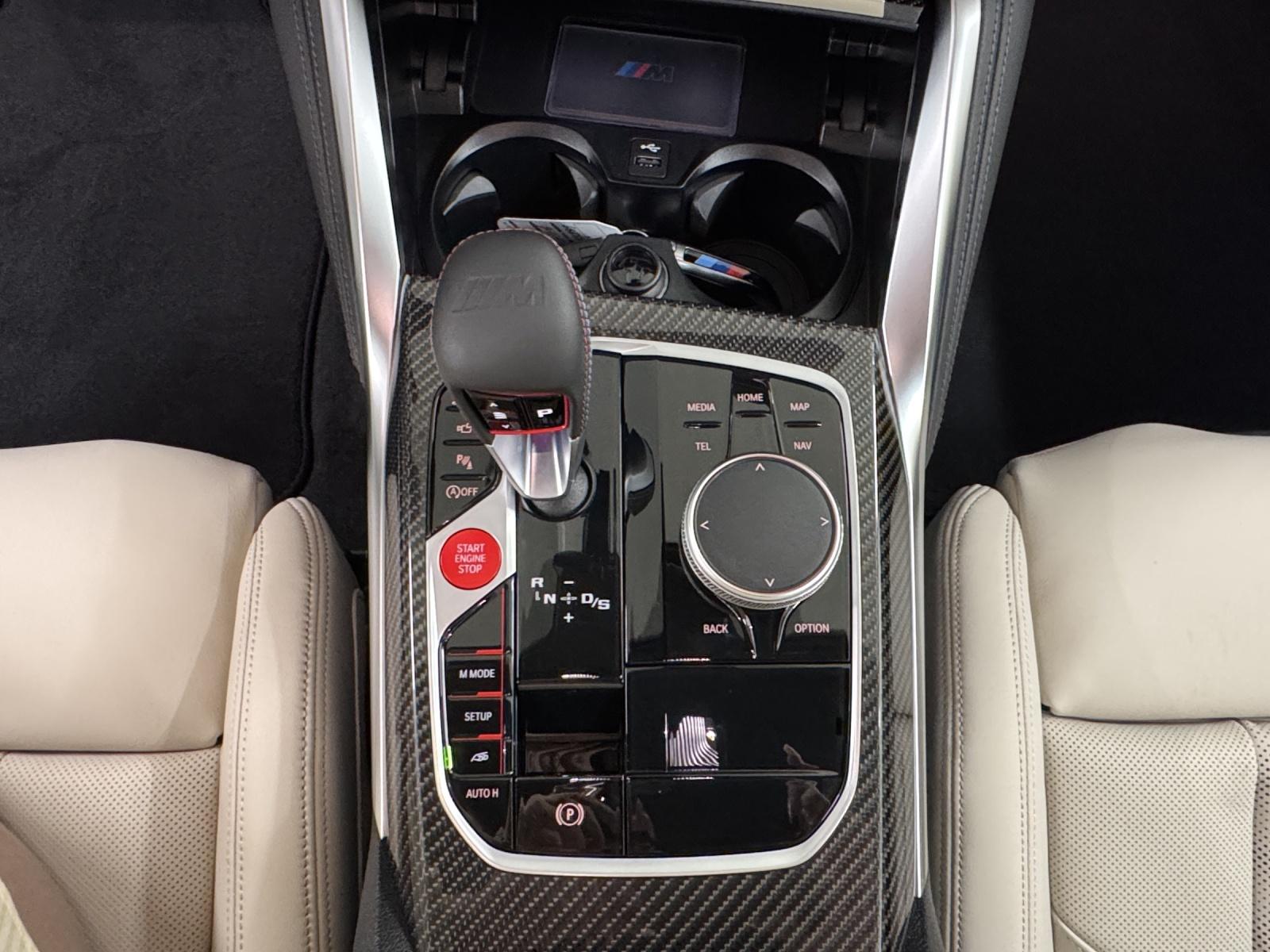 BMW M3 Competition xDrive Touring-image-19