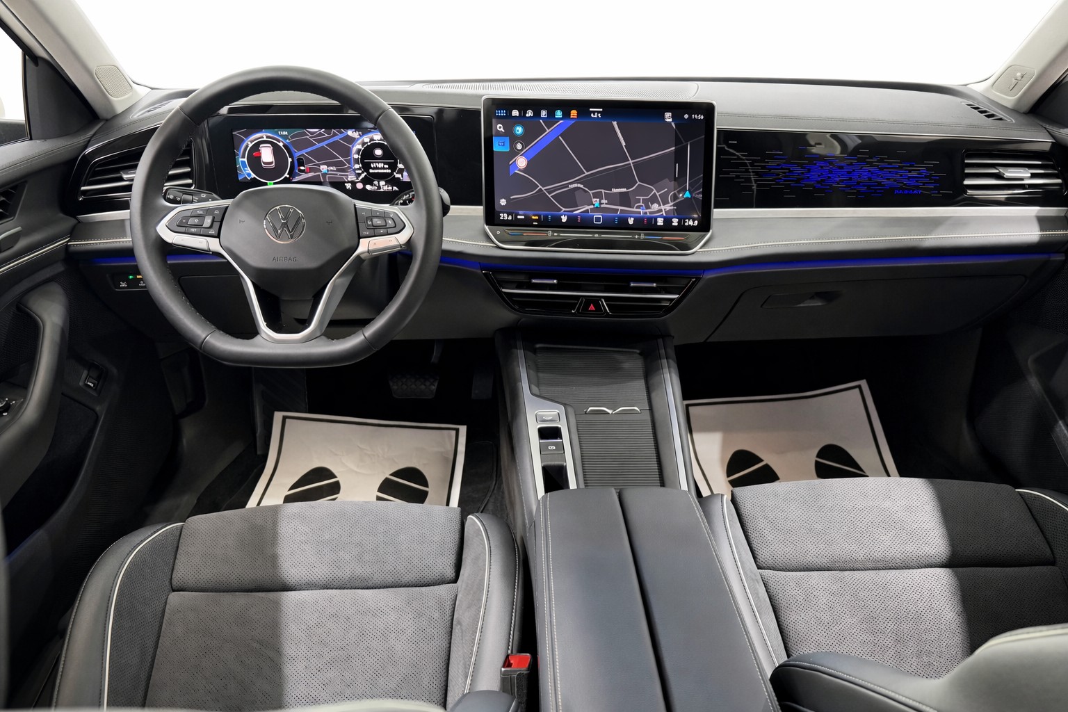 VW Passat Variant 2.0 TDI evo Elegance DSG-image-7