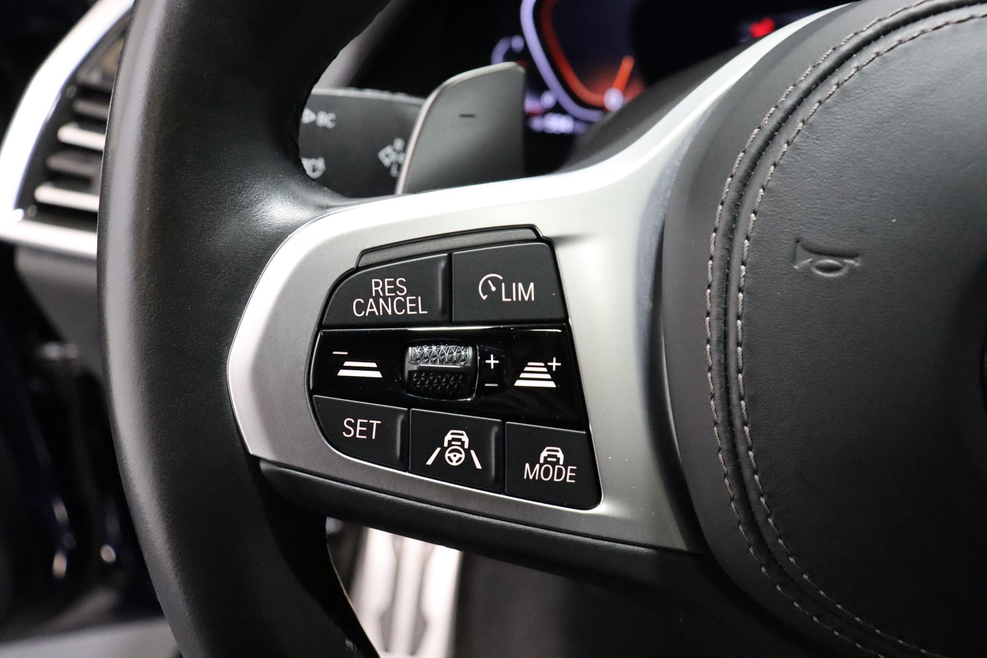 BMW X5 30d xDrive SAG-image-17