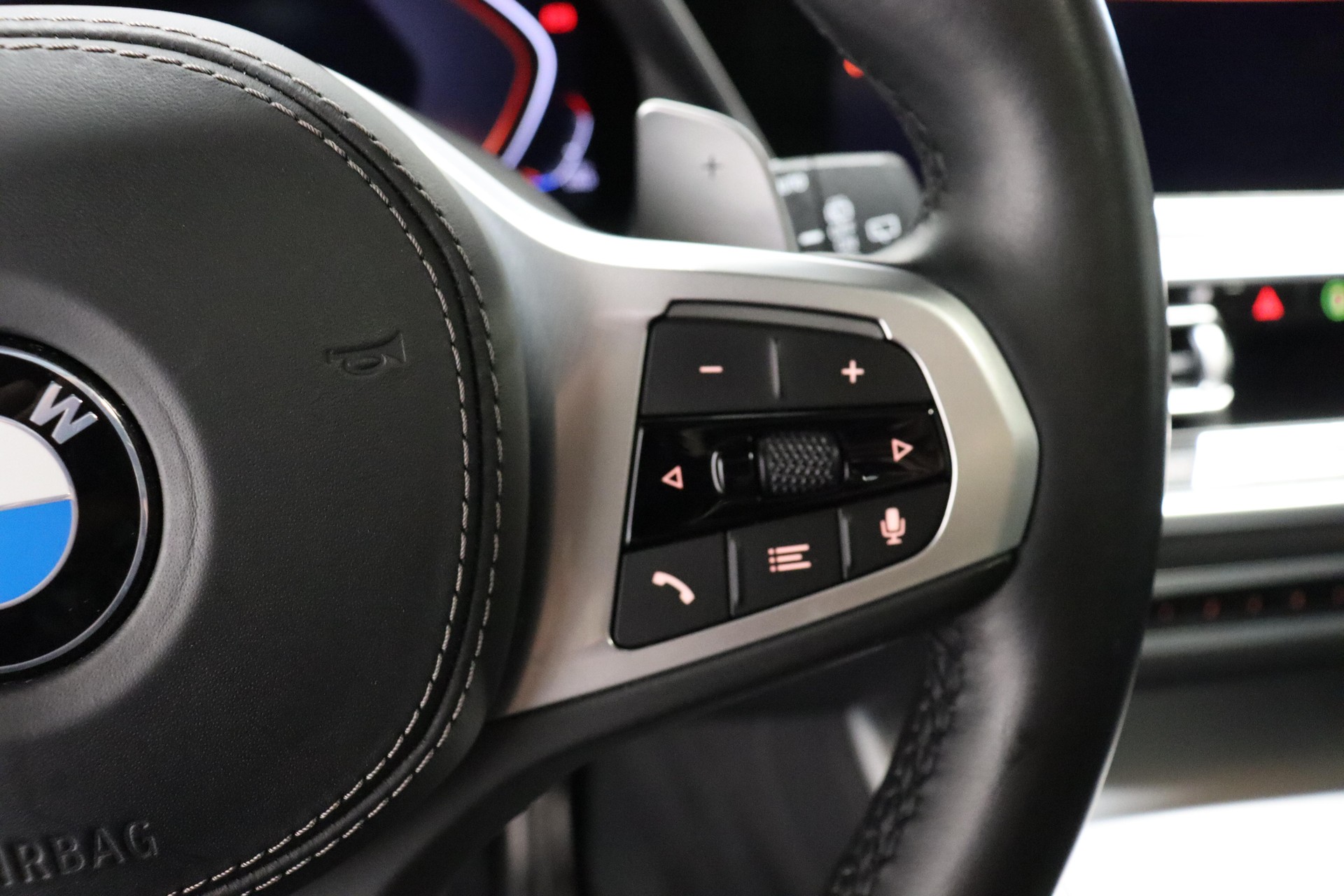 BMW X5 30d xDrive SAG-image-18