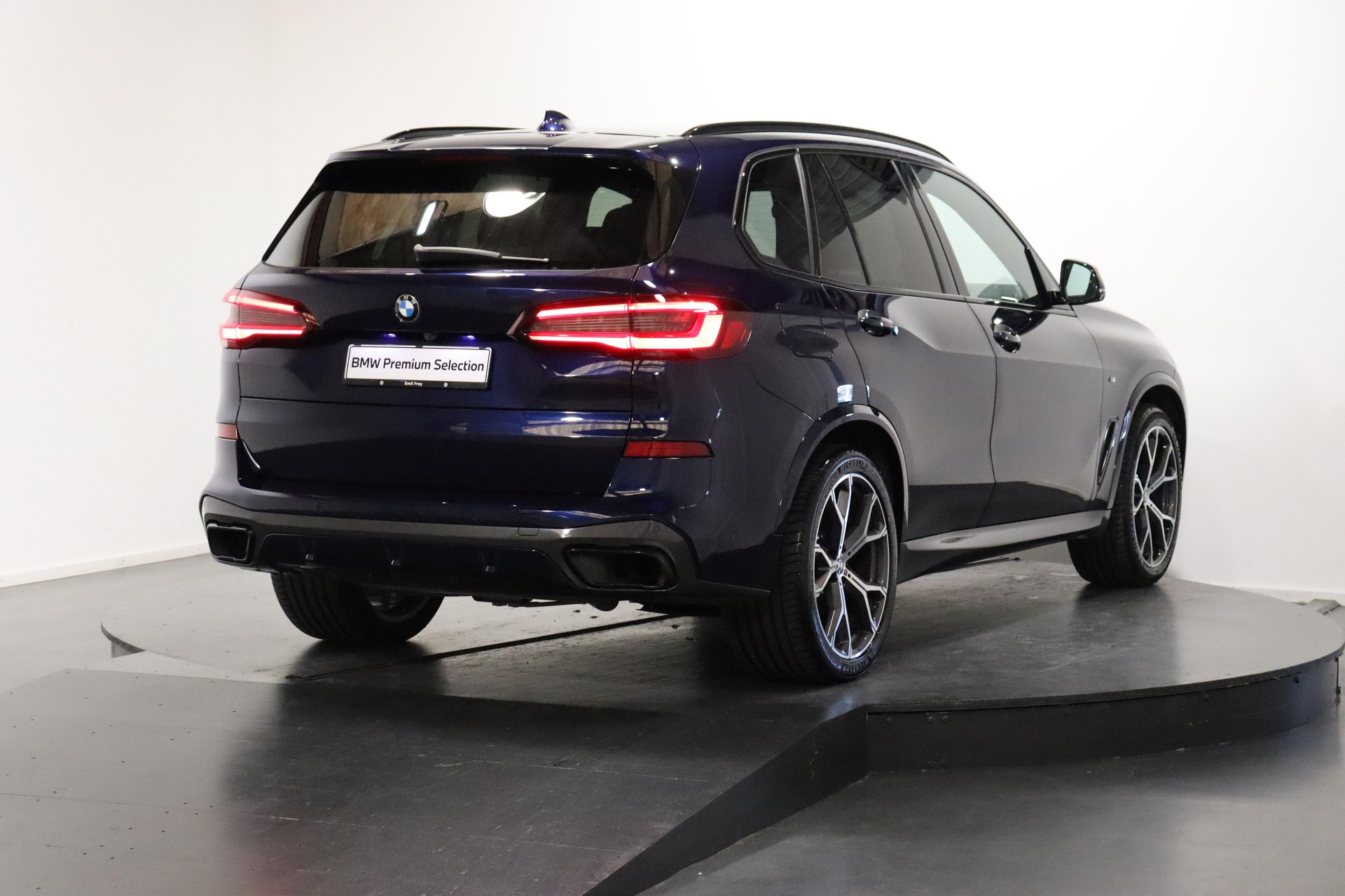 BMW X5 30d xDrive SAG-image-2