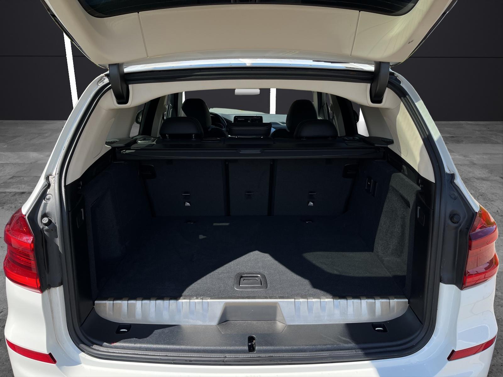 BMW X3 30e xDrive-image-19