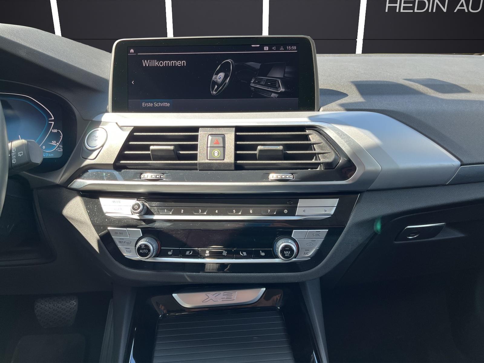 BMW X3 30e xDrive-image-11