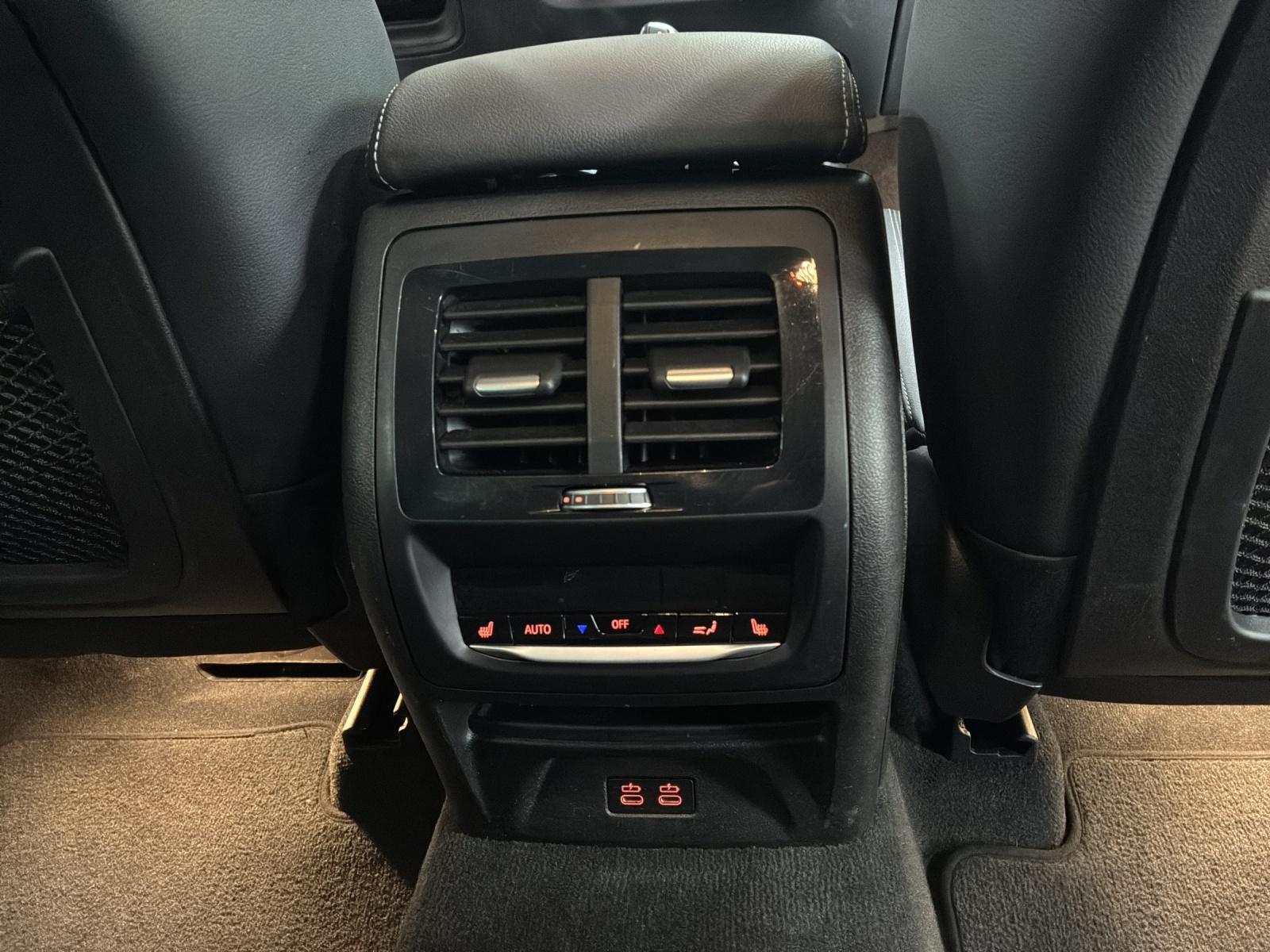 BMW X3 30e xDrive-image-17