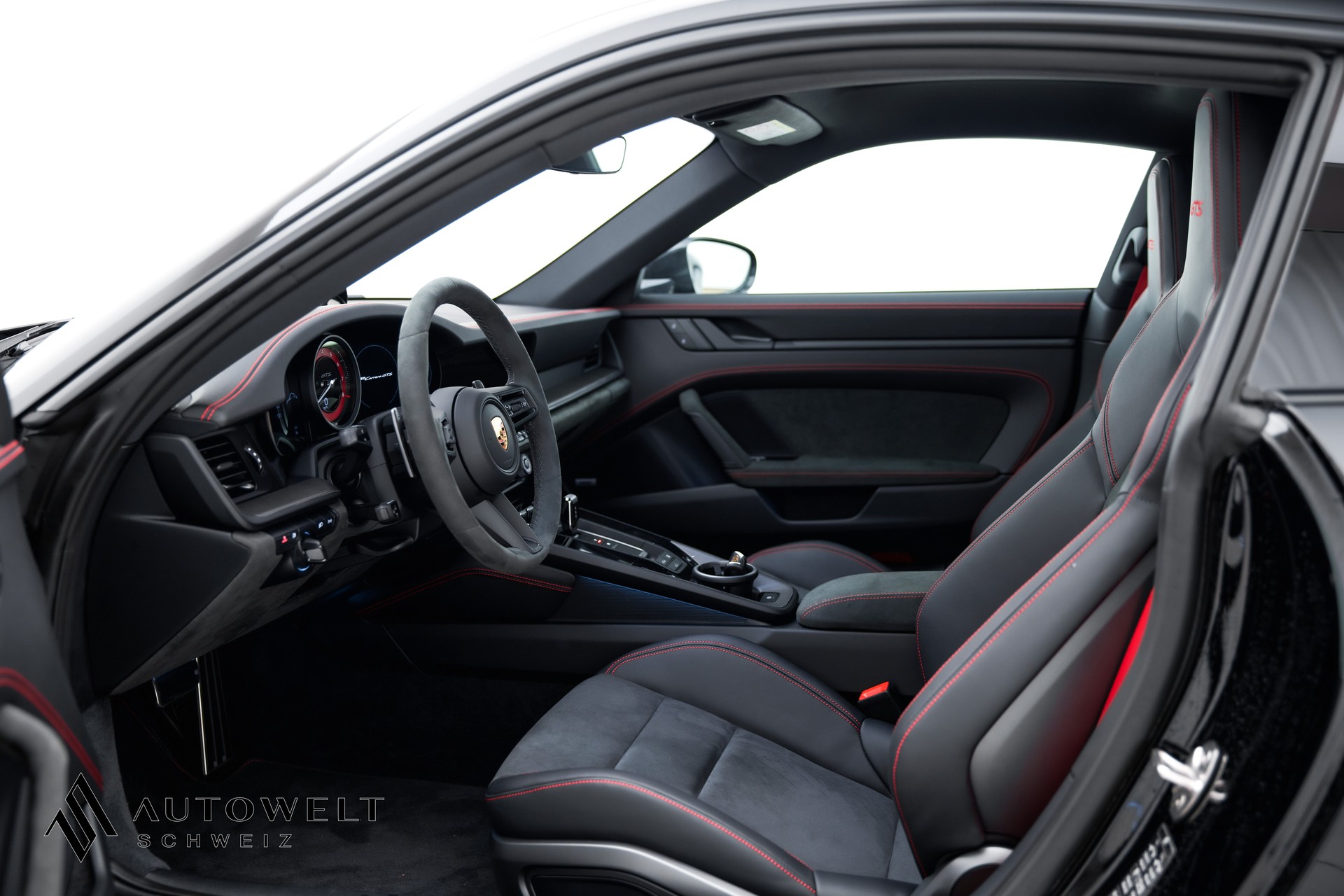 PORSCHE 911 Carrera GTS Aerokit-image-6