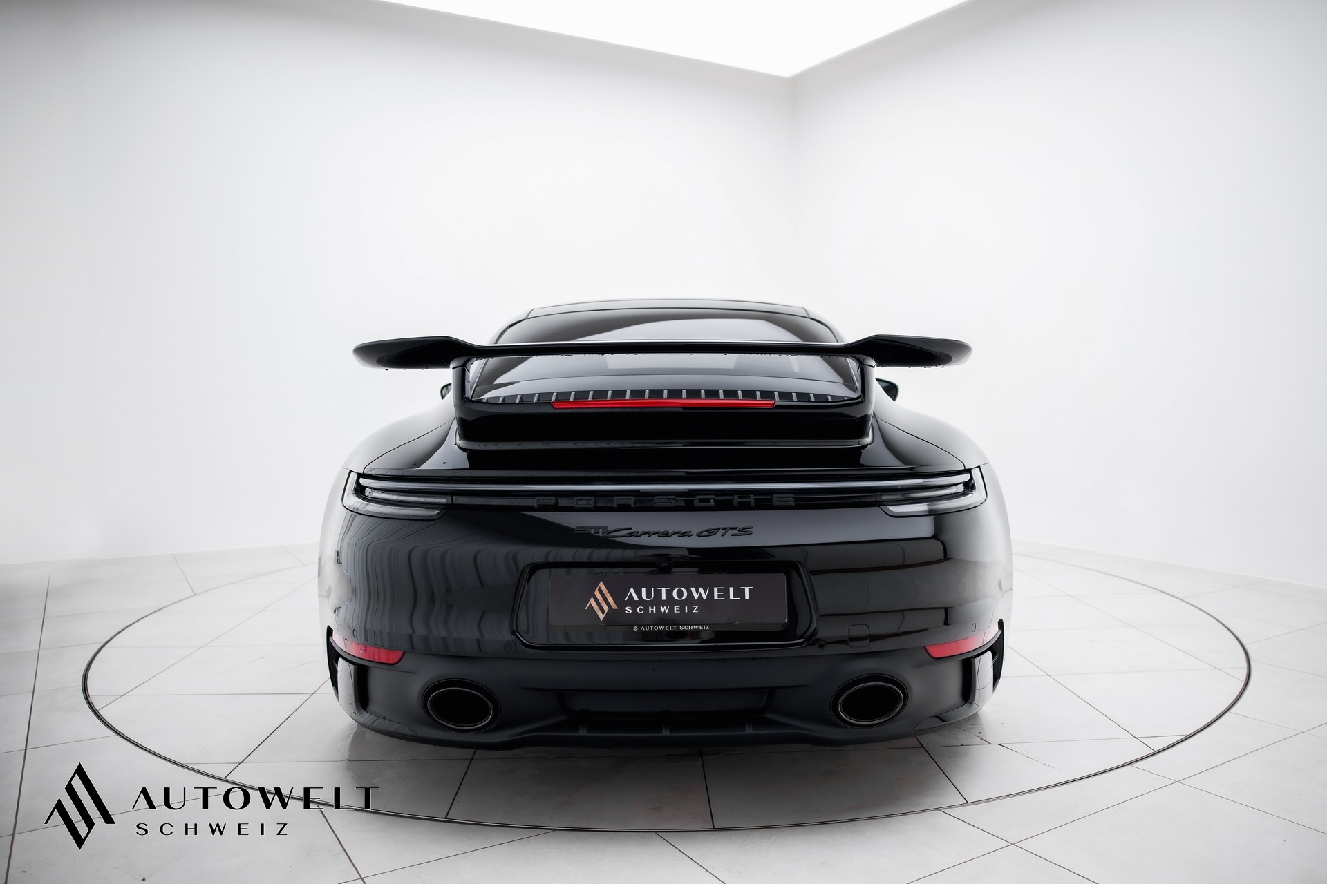 PORSCHE 911 Carrera GTS Aerokit-image-4