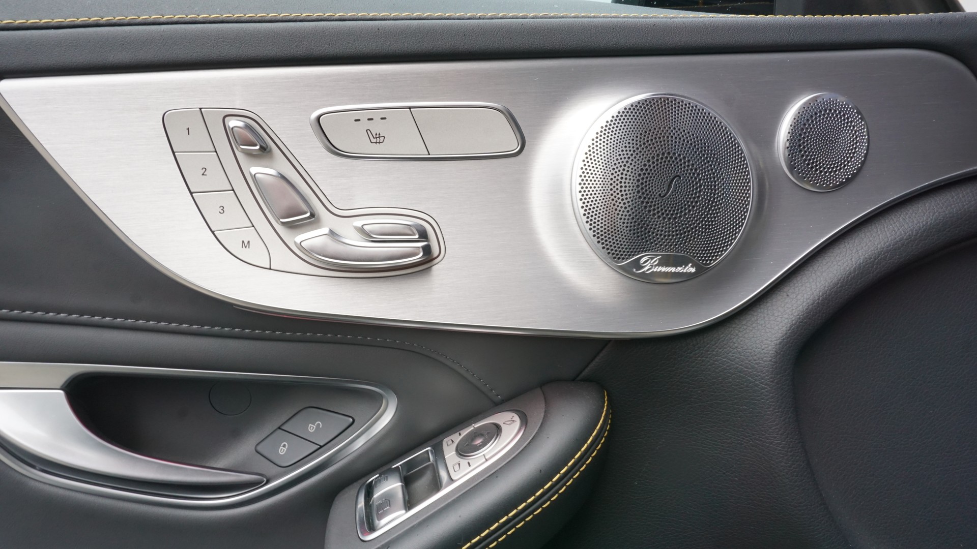 MERCEDES-BENZ C 63 S AMG 9G-tronic-image-18