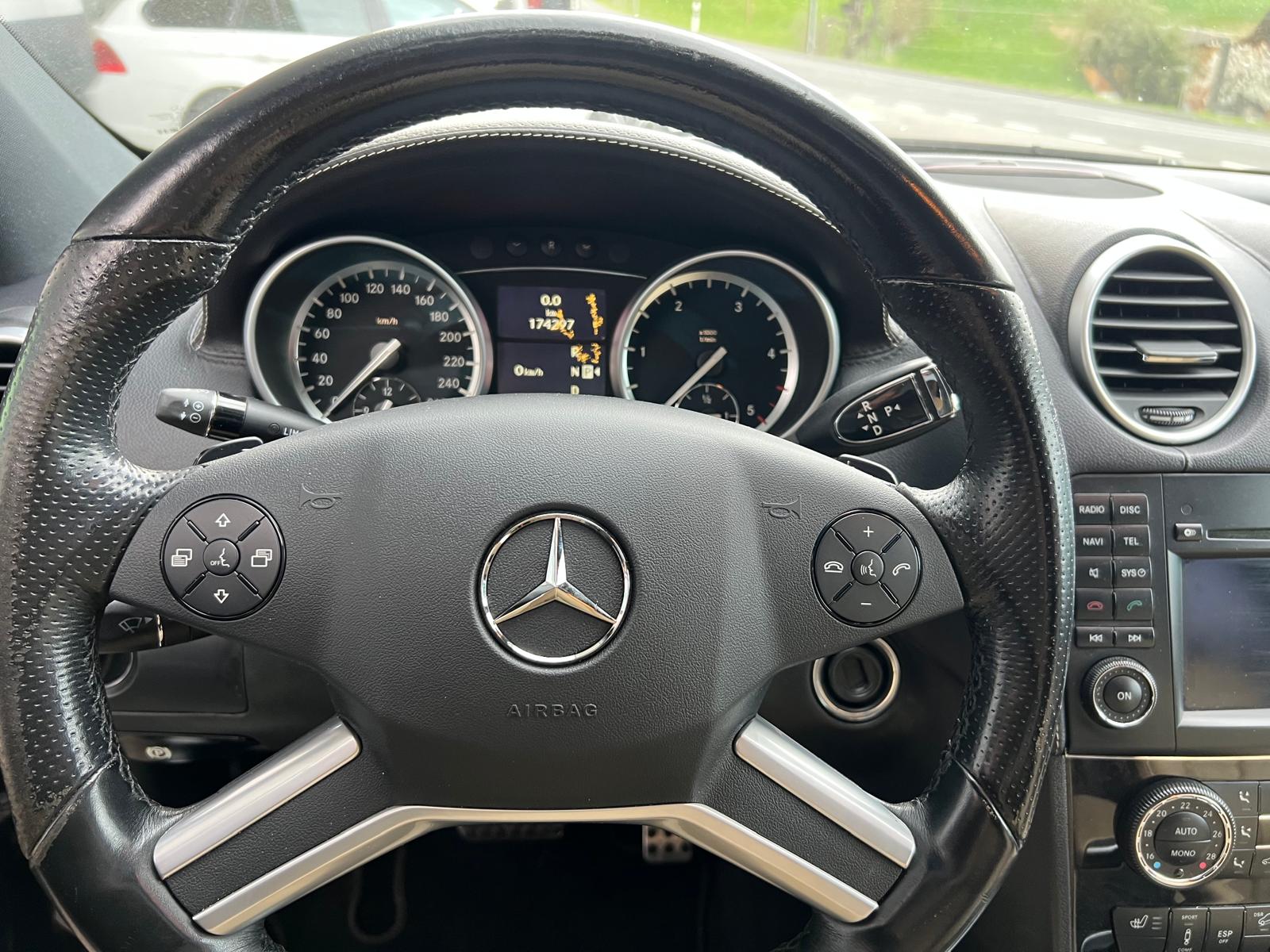 MERCEDES-BENZ ML 350 BlueTEC 4Matic 7G-Tronic-image-6
