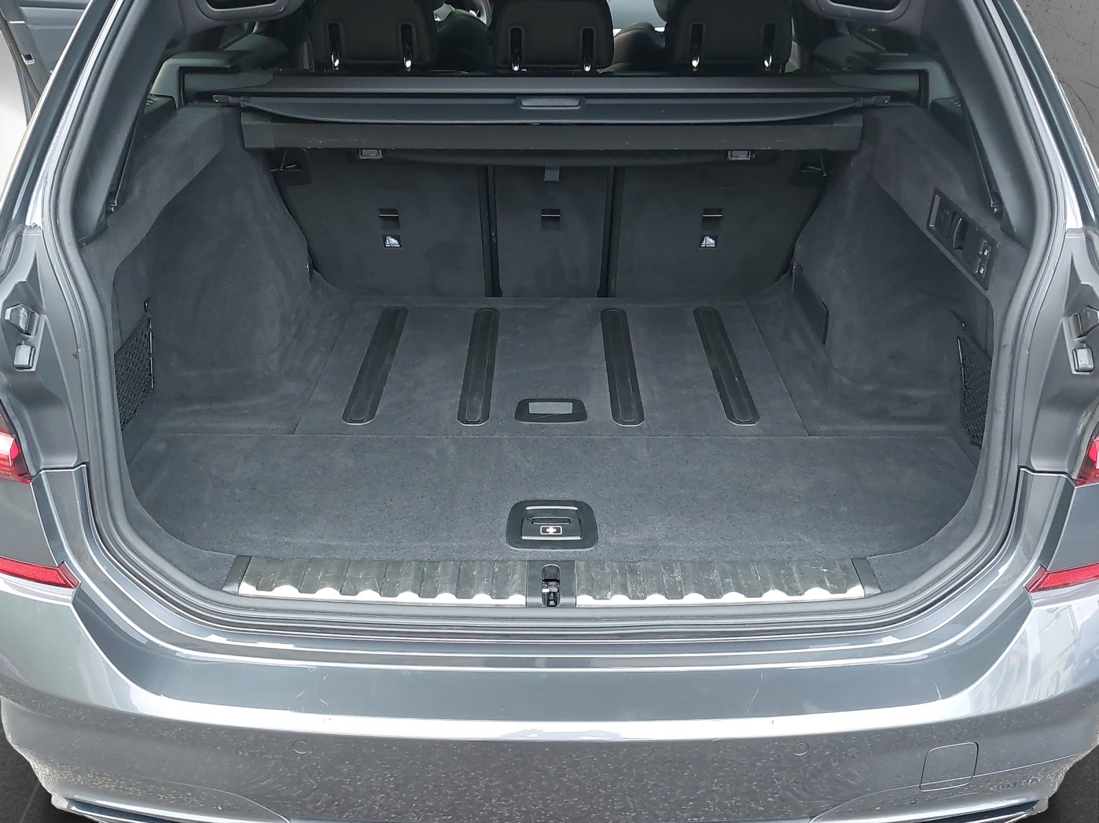 BMW M340i xDriveTouring Steptronic M Sport-image-17