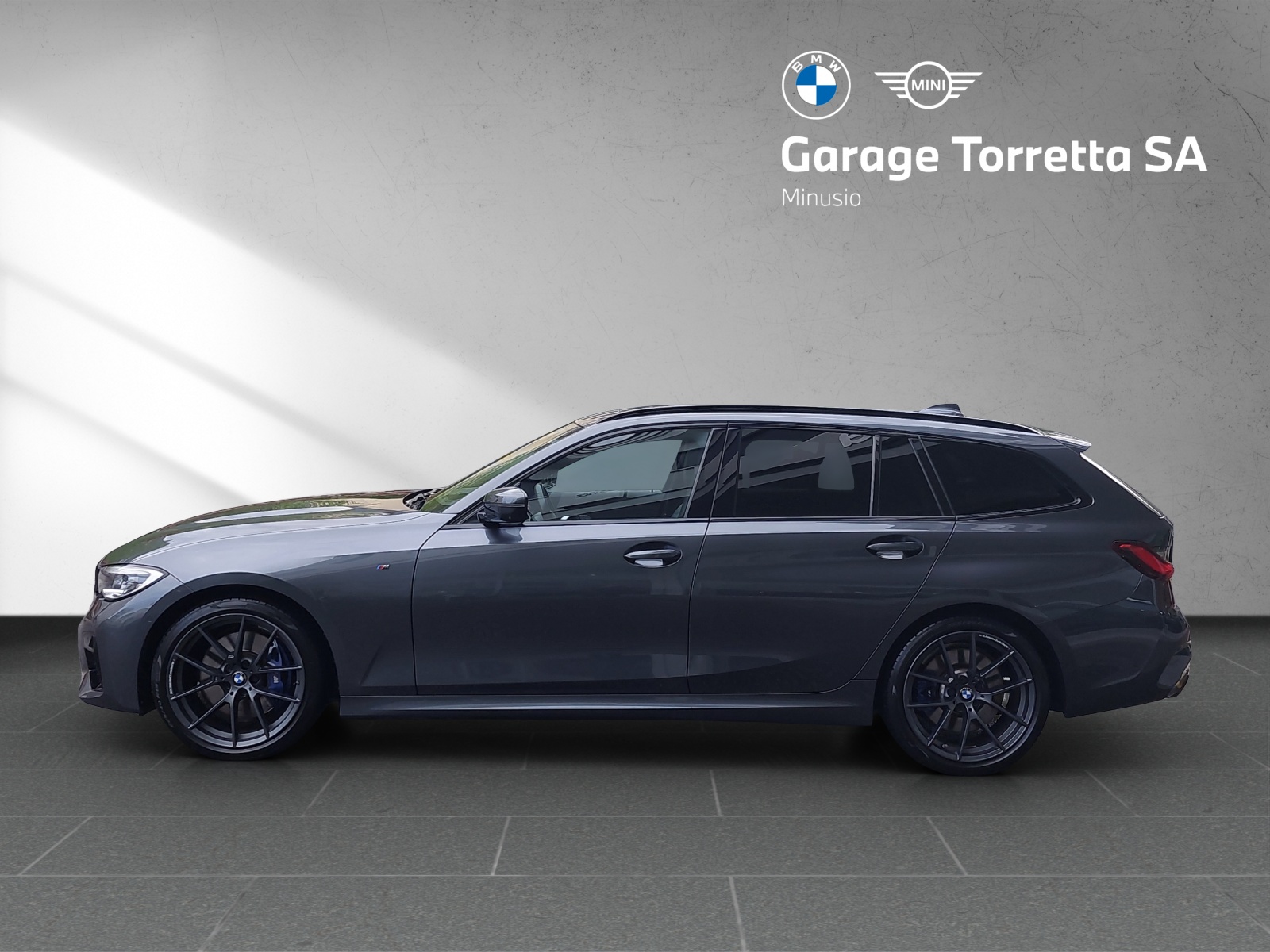 BMW M340i xDriveTouring Steptronic M Sport-image-1