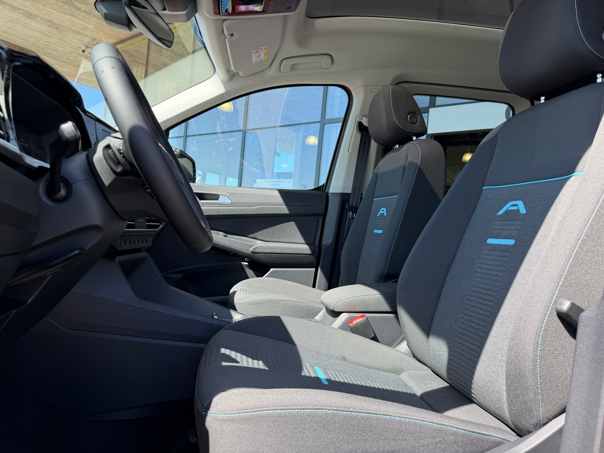 FORD Tourneo Connect 1.5 PHEV Active Automat-image-6