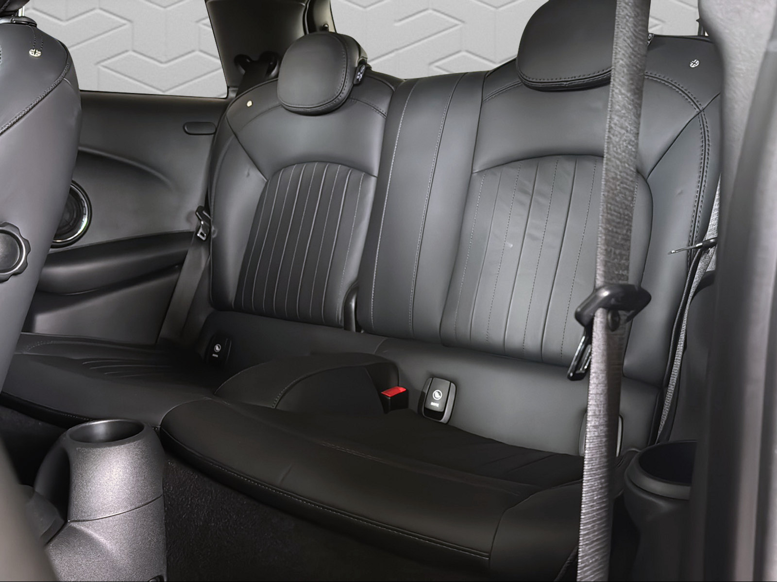 MINI Cooper S Steptronic DKG-image-15