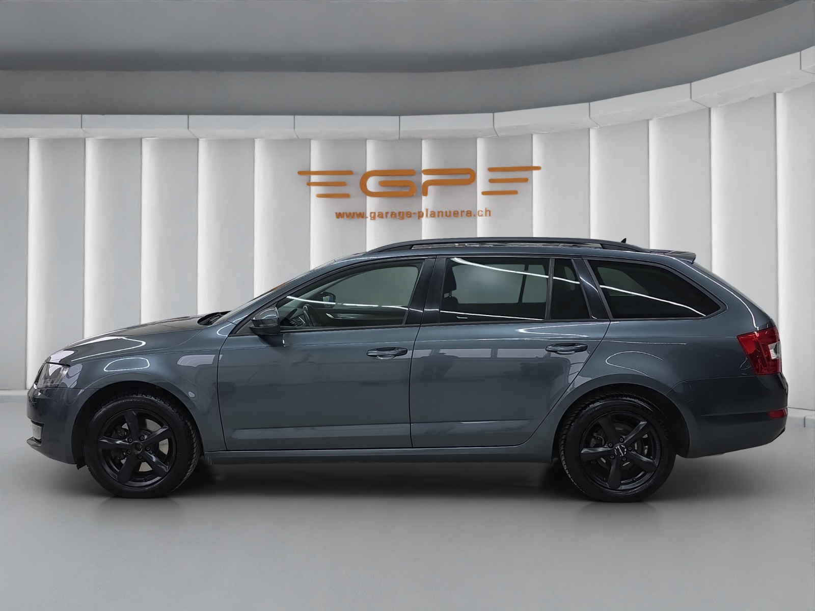 SKODA Octavia Combi 1.8 TSI Ambition 4x4 DSG-image-3