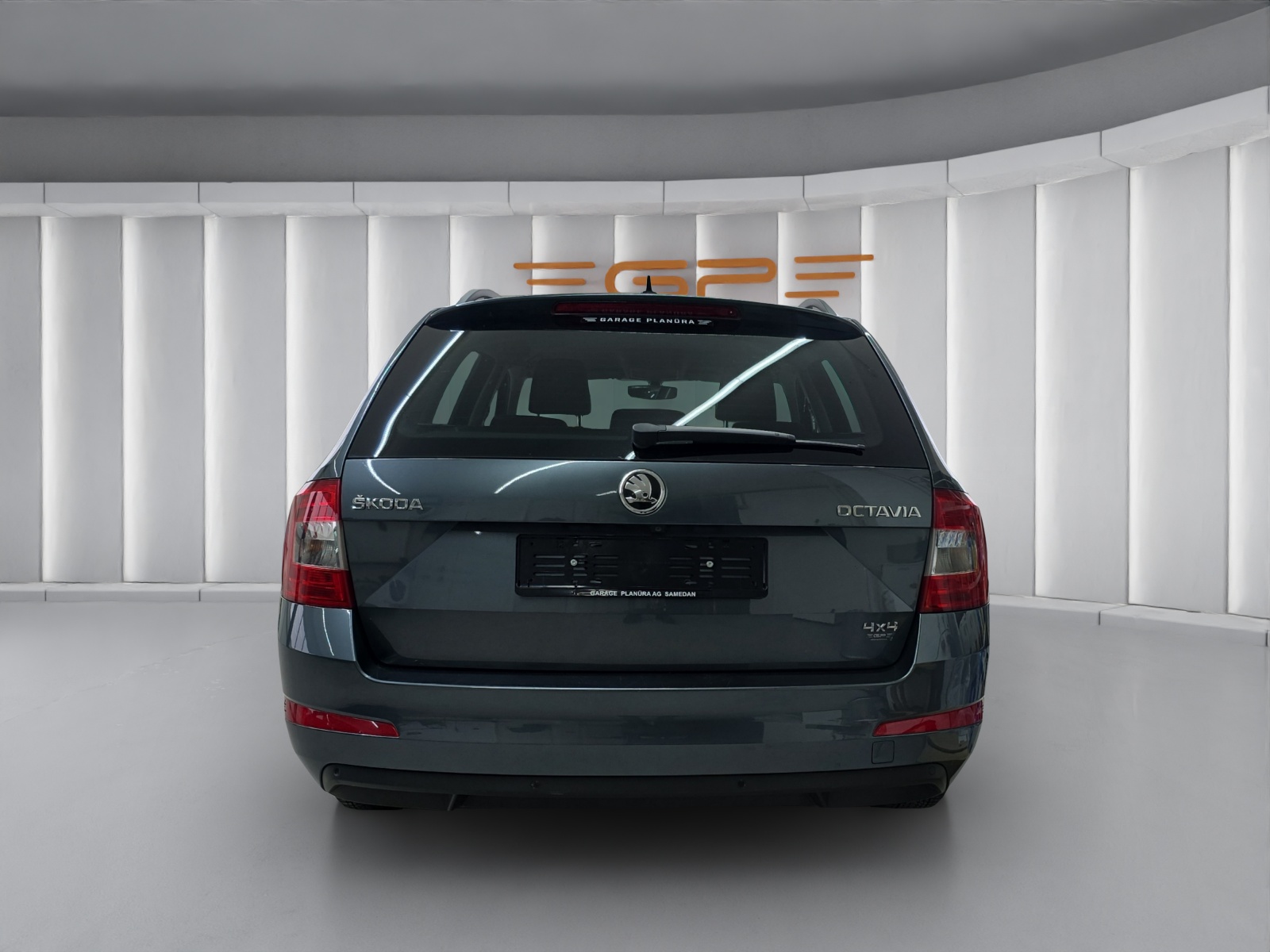 SKODA Octavia Combi 1.8 TSI Ambition 4x4 DSG-image-5