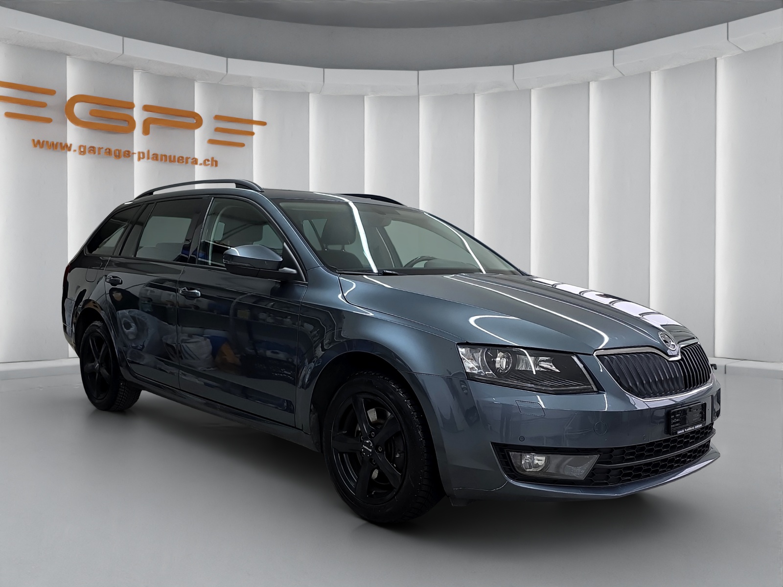 SKODA Octavia Combi 1.8 TSI Ambition 4x4 DSG-image-1