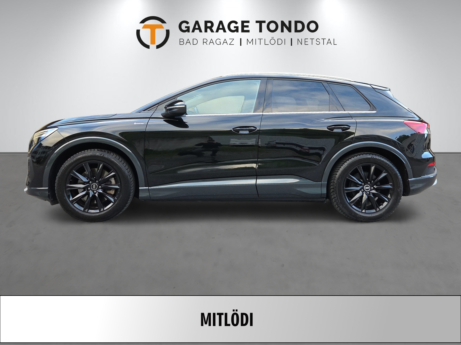 AUDI Q4 e-tron 50 quattro-image-4