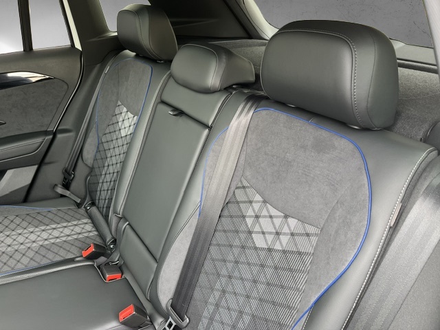 VW Tiguan 2.0 TDI SCR R-Line 4Motion DSG-image-23