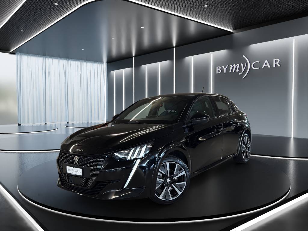 PEUGEOT 208 1.2 PureTech GT EAT8-image-1