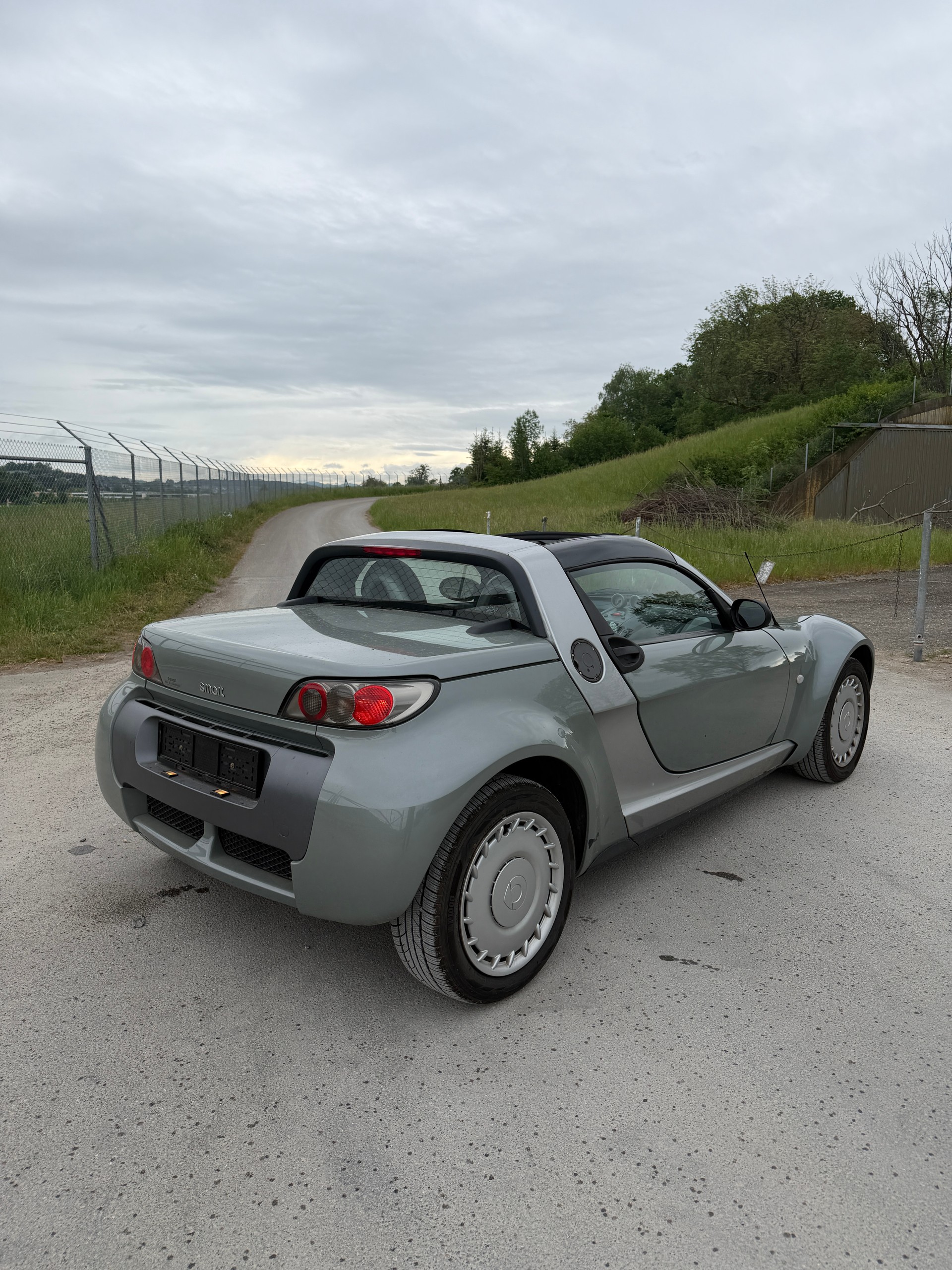 SMART roadster-image-5