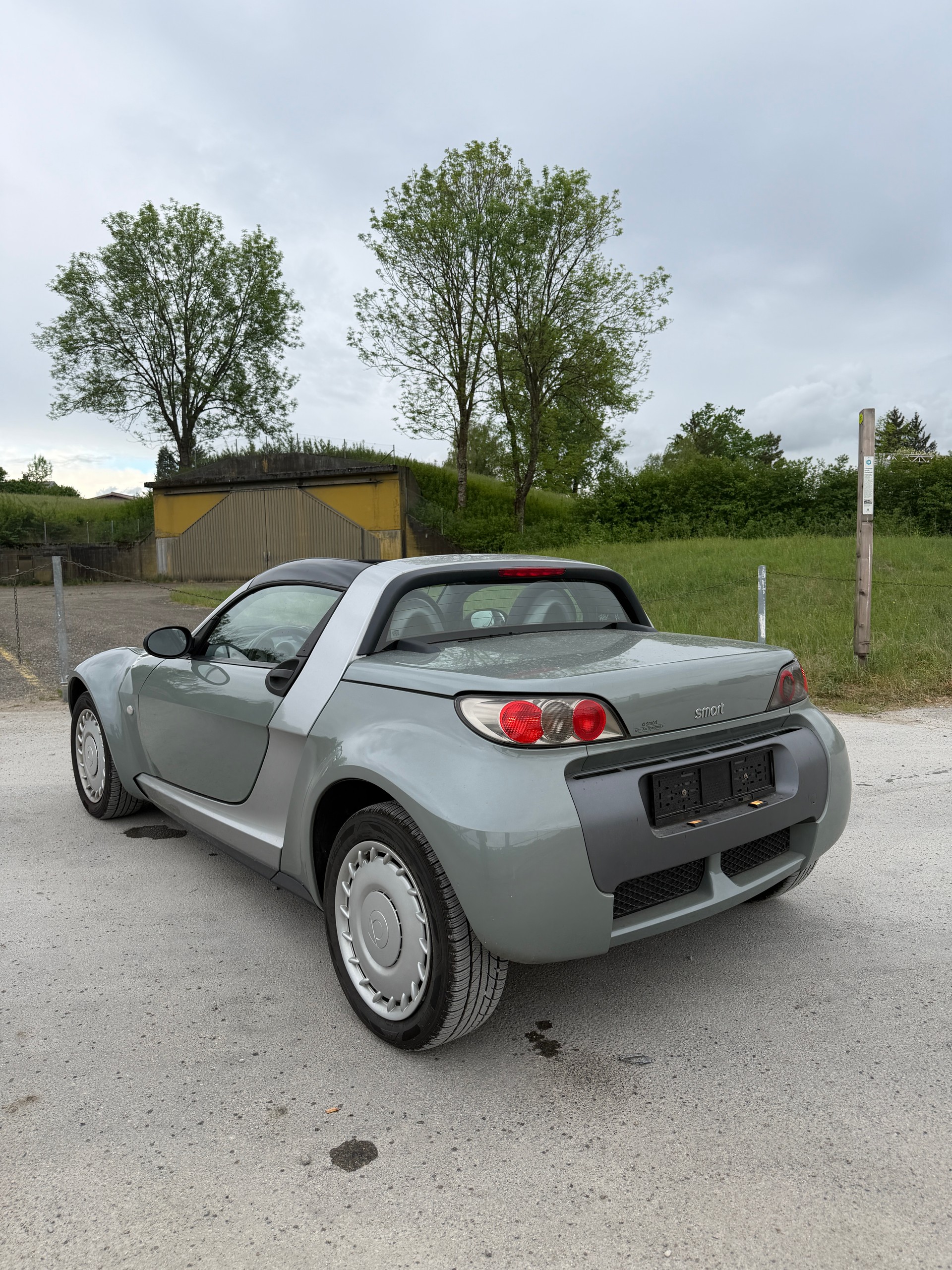 SMART roadster-image-3