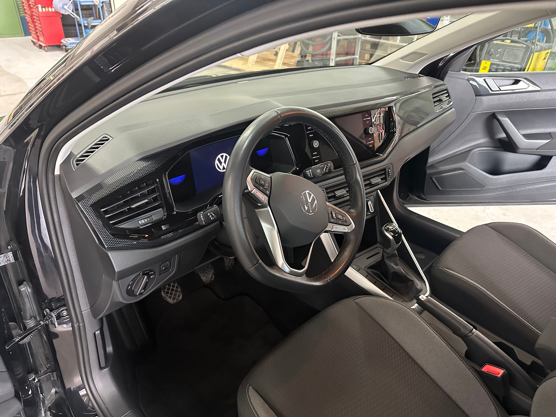 VW Polo 1.0 TSI Life-image-6