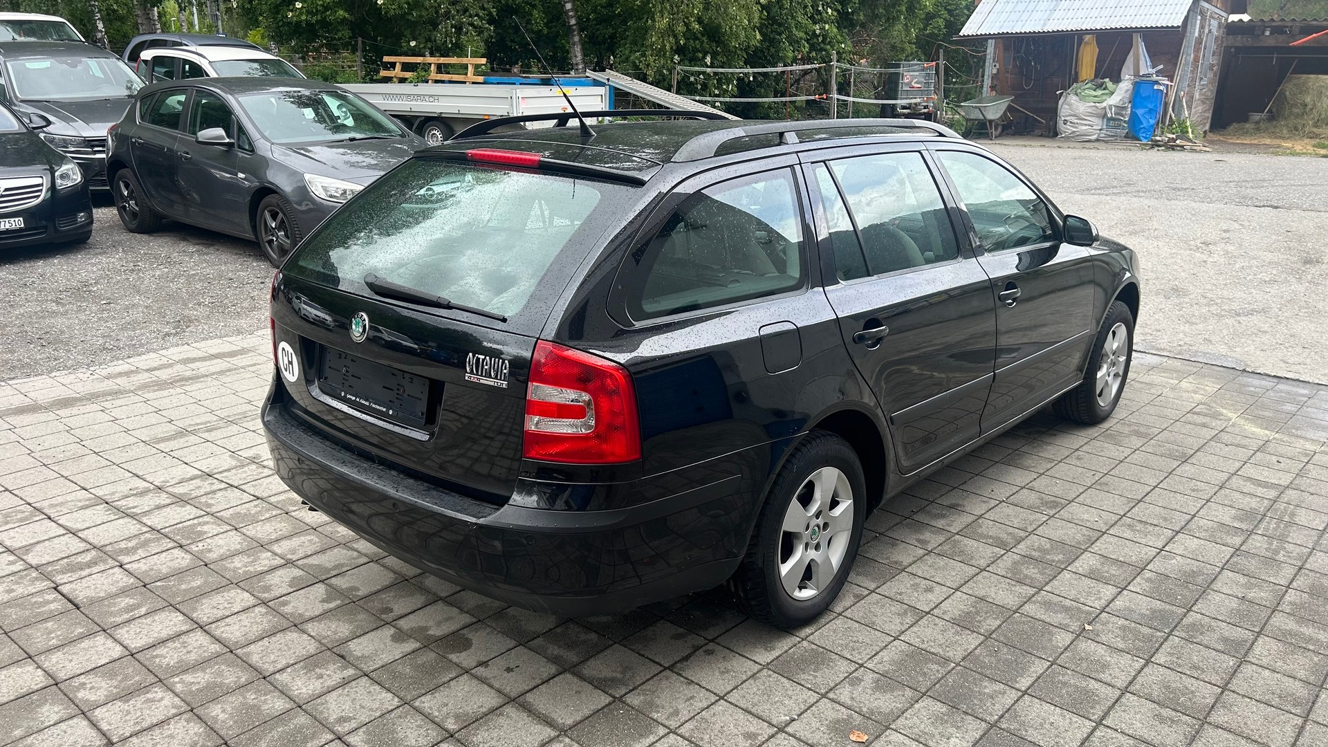 SKODA Octavia 1.9 TDI Adventure 4x4-image-3