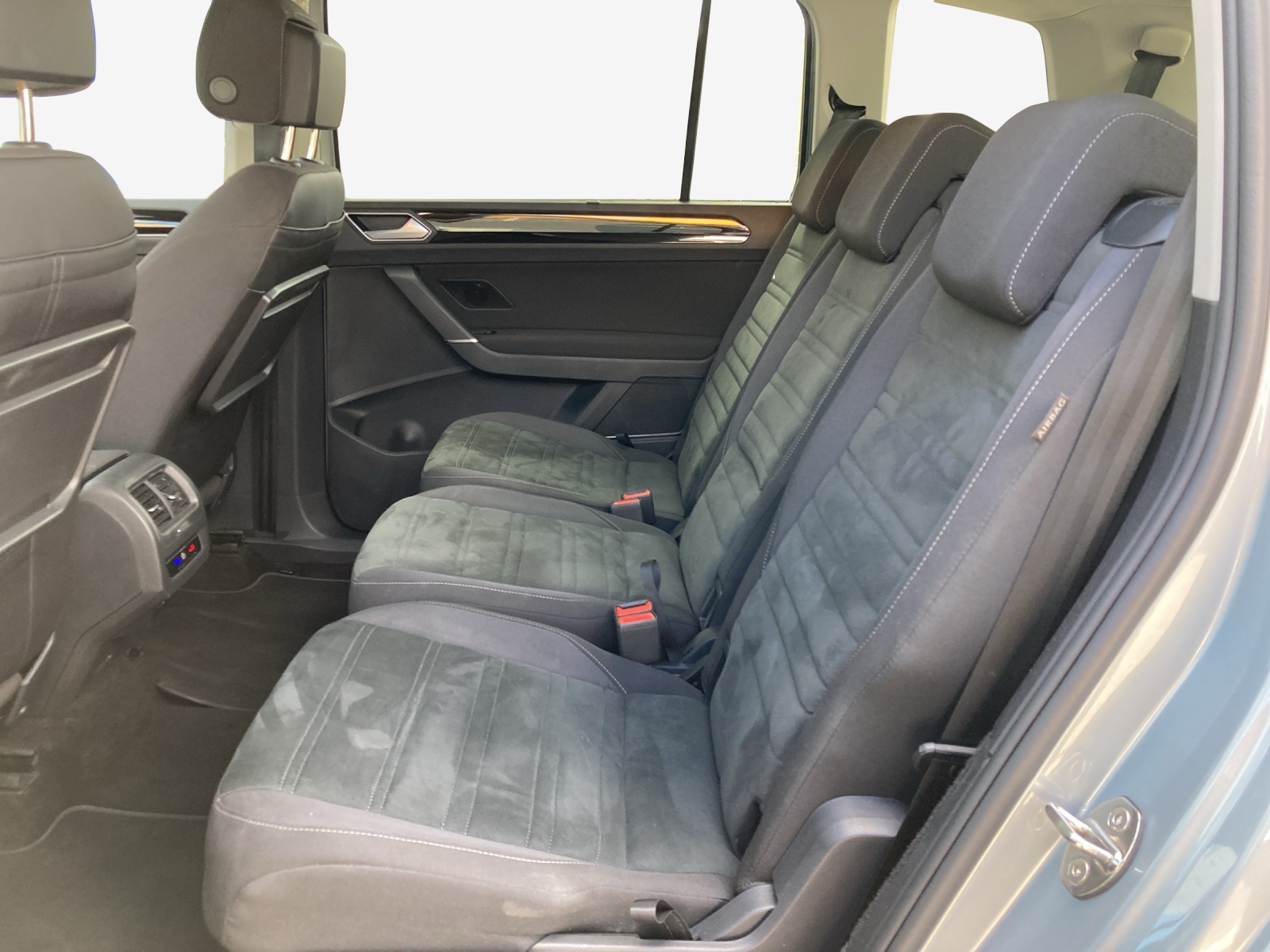 VW Touran 1.5 TSI EVO Highline DSG-image-11