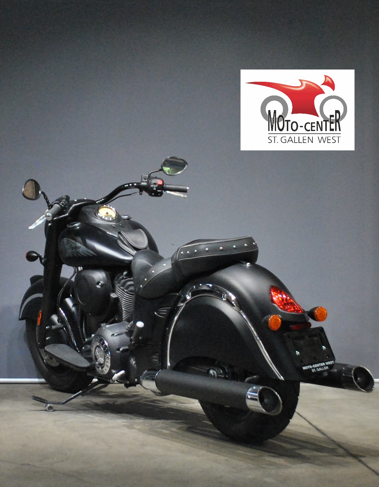 INDIAN Chief Dark Horse-showroom-element-3