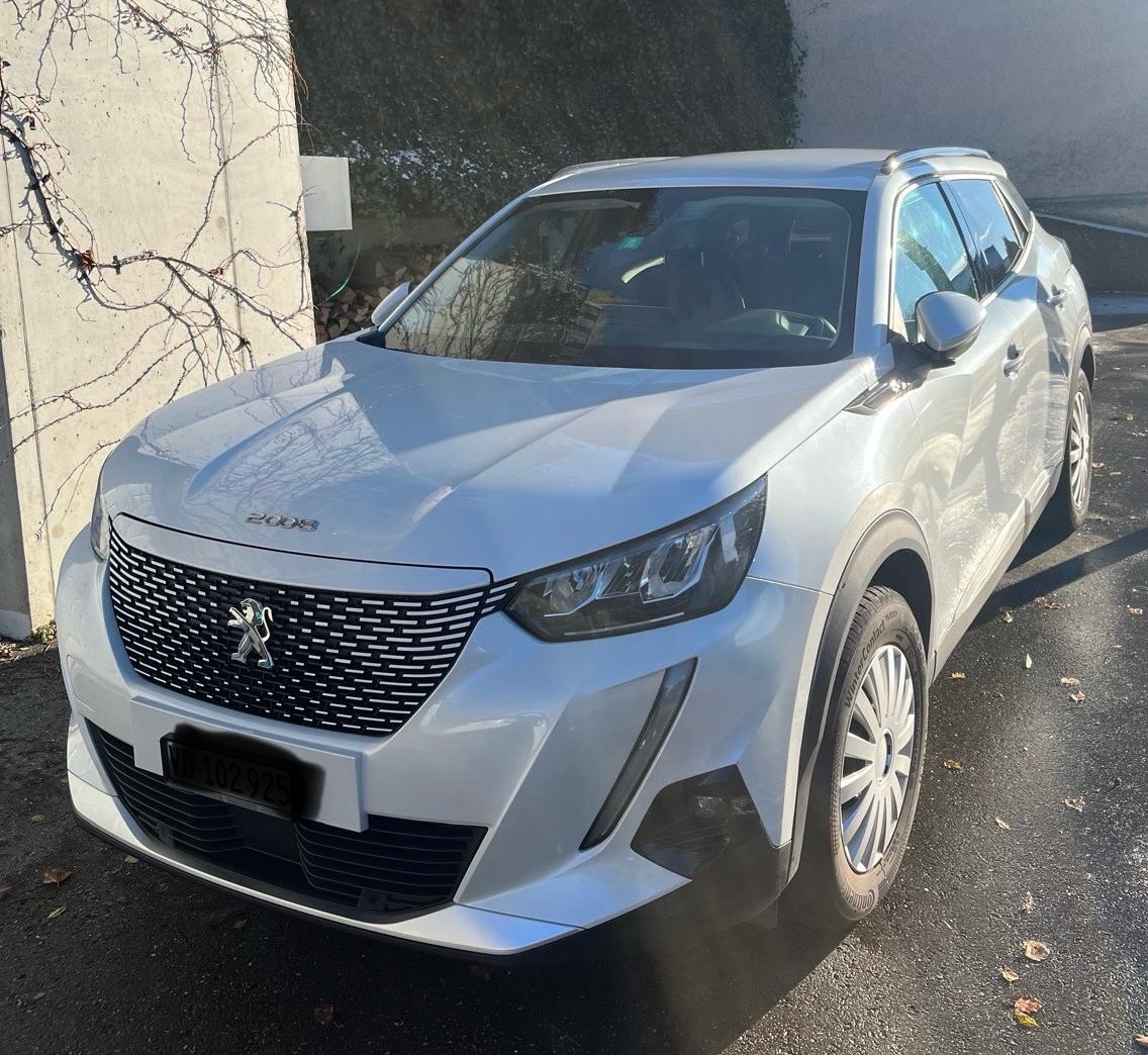 PEUGEOT e-Active-image-1