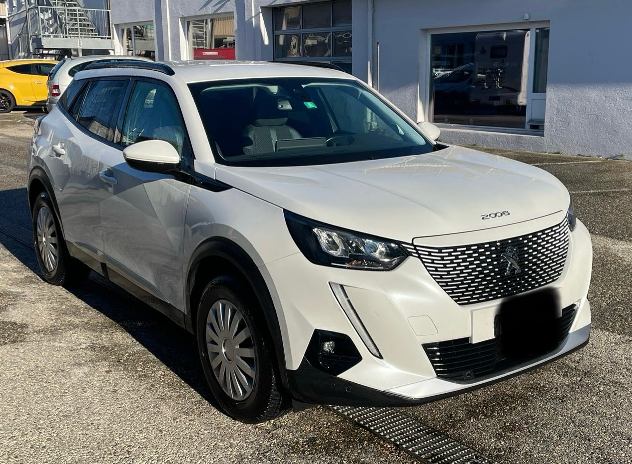 PEUGEOT e-Active-image-2
