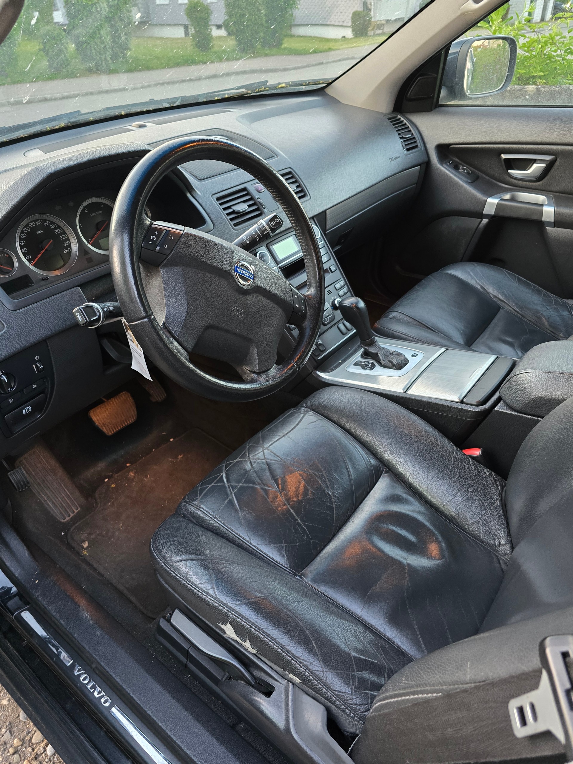 VOLVO XC90 D5 AWD Ocean Race Geartronic-image-3