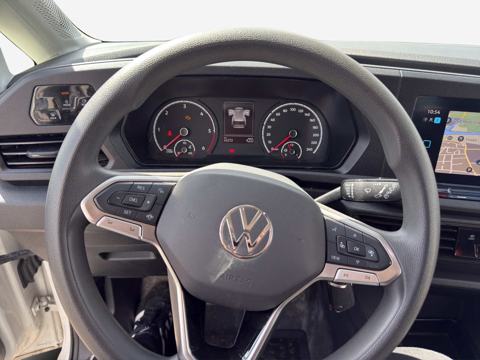 VW Caddy Kombi 2.0TDI-image-9
