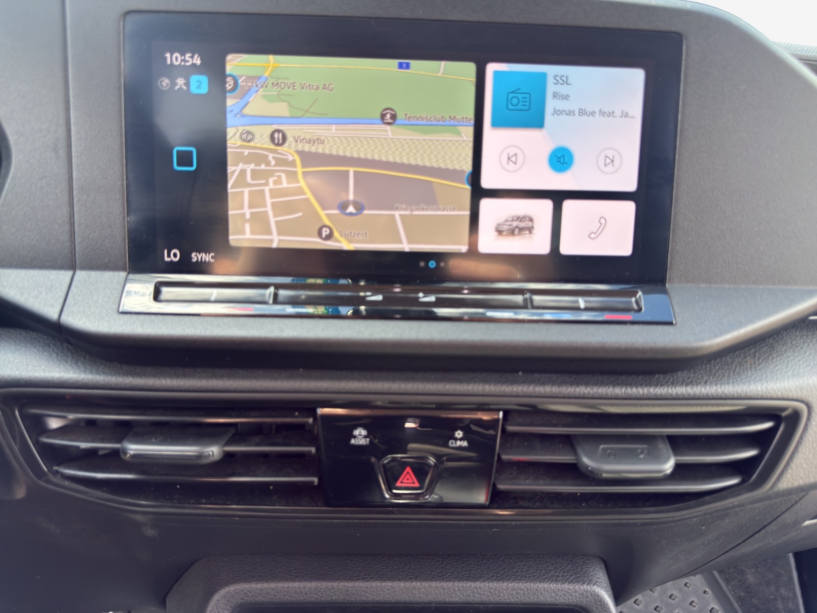 VW Caddy Kombi 2.0TDI-image-10