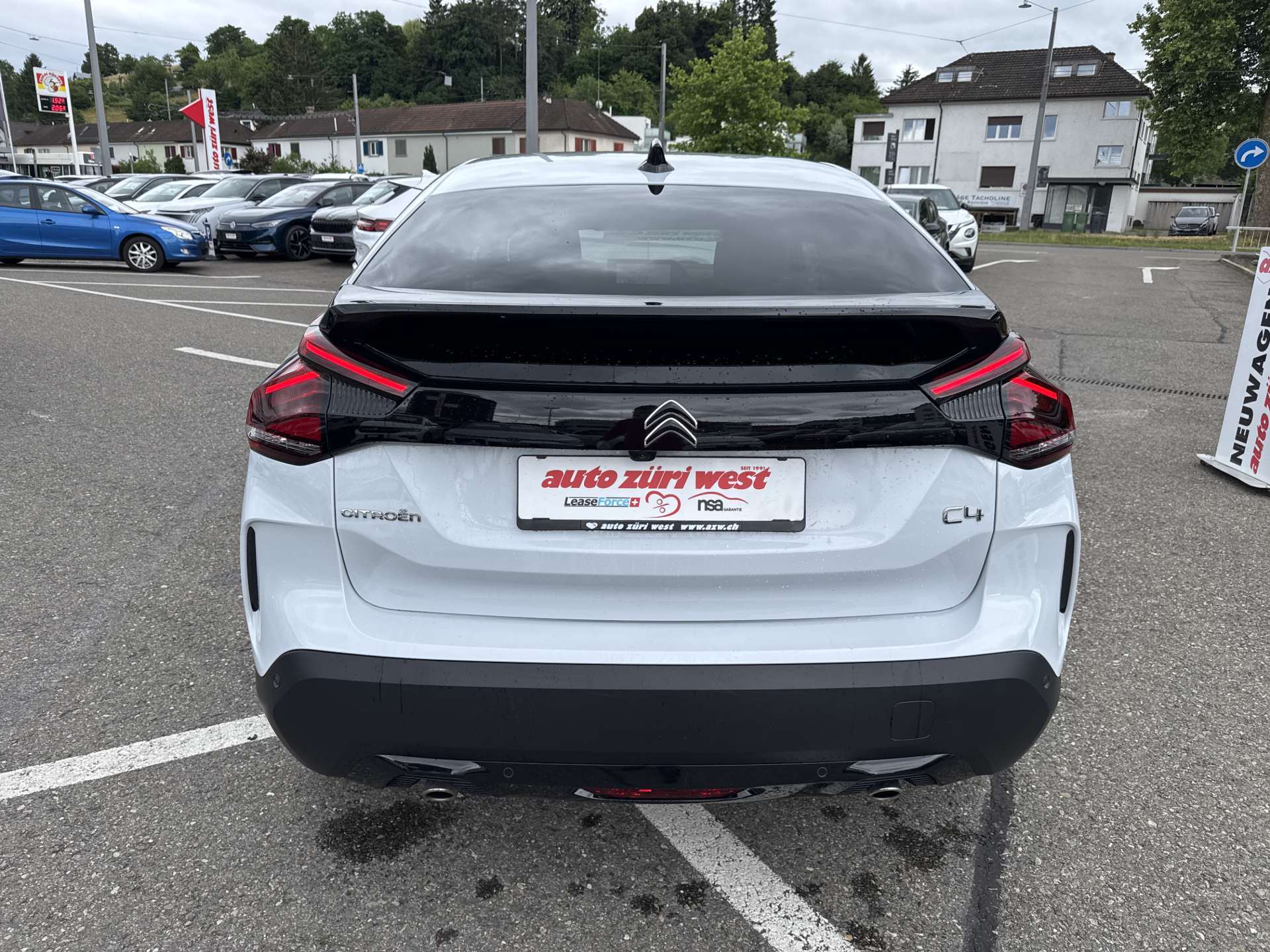 CITROEN C4 1.2 PureTech 130 Shine EAT8-Automat-image-14