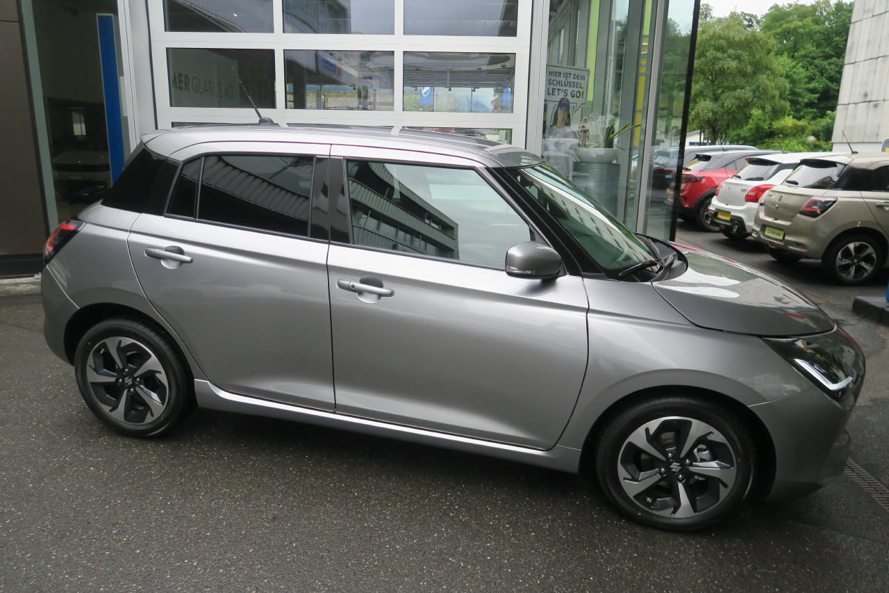 SUZUKI Swift 1.2 Compact Top Hybrid CVT-image-1