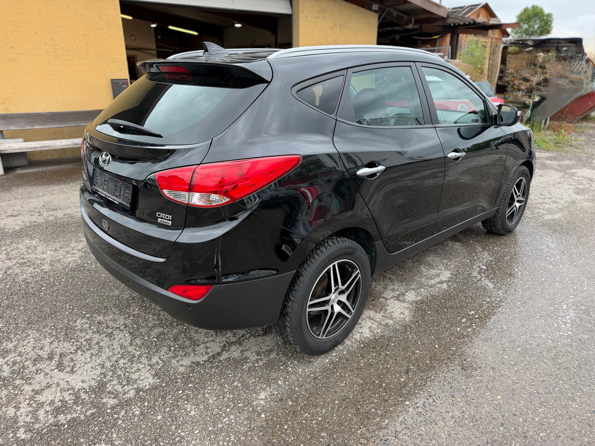HYUNDAI iX 35 2.0 CRDi Vertex 4WD Automatic-image-4