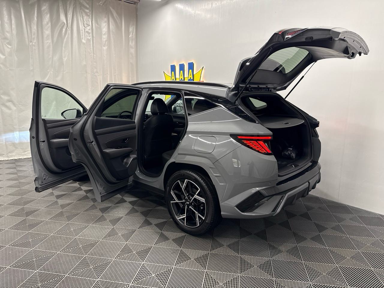 HYUNDAI Tucson 1.6 TGDI PHEV N-Line 4WD-image-12
