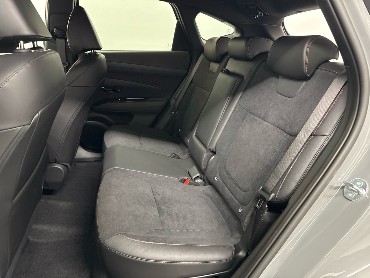 HYUNDAI Tucson 1.6 TGDI PHEV N-Line 4WD-image-11