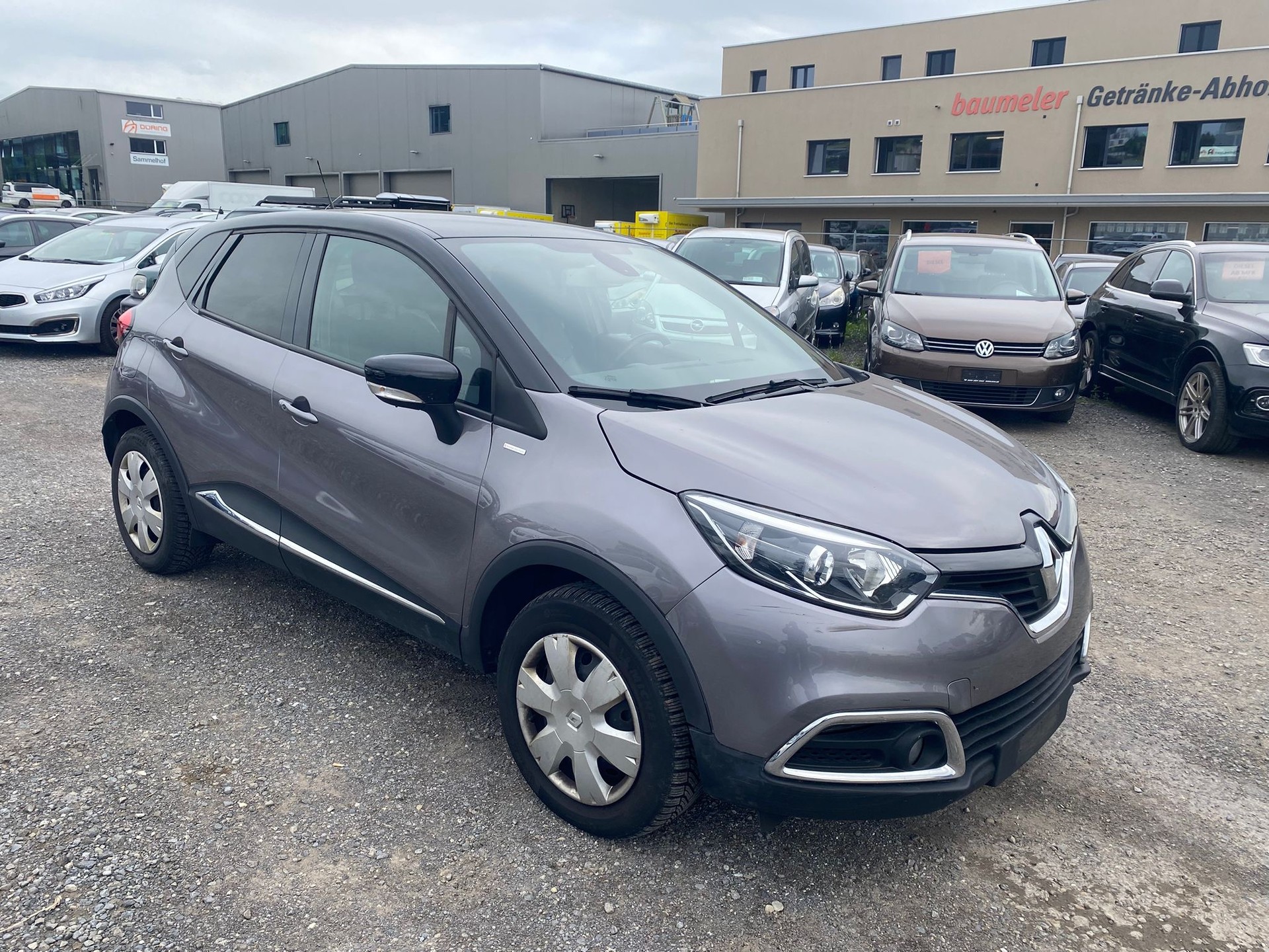 RENAULT Captur 1.2 T 16V Swiss Edition EDC-image-0