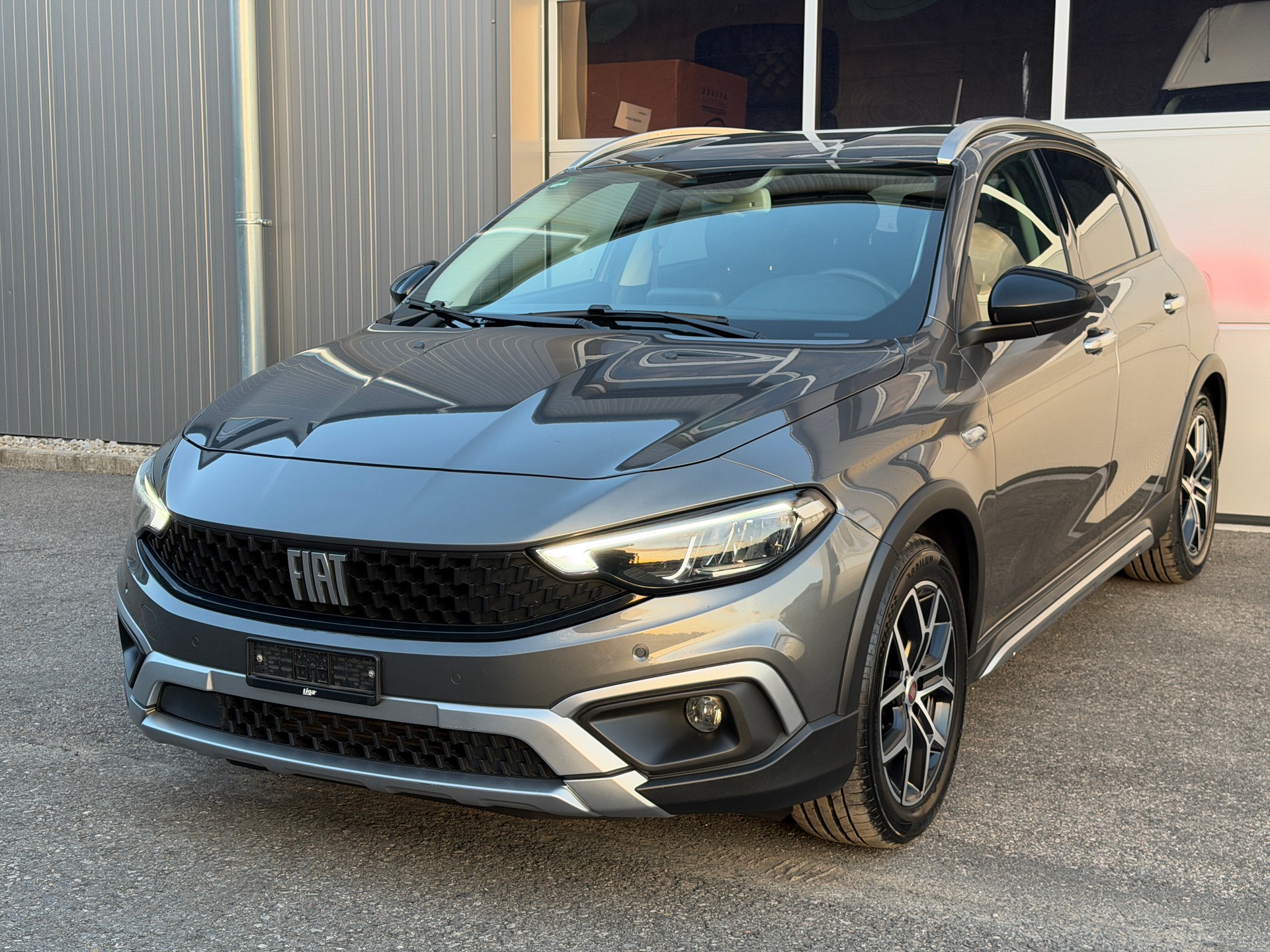 FIAT Tipo 1.6MJ Cross-image-0