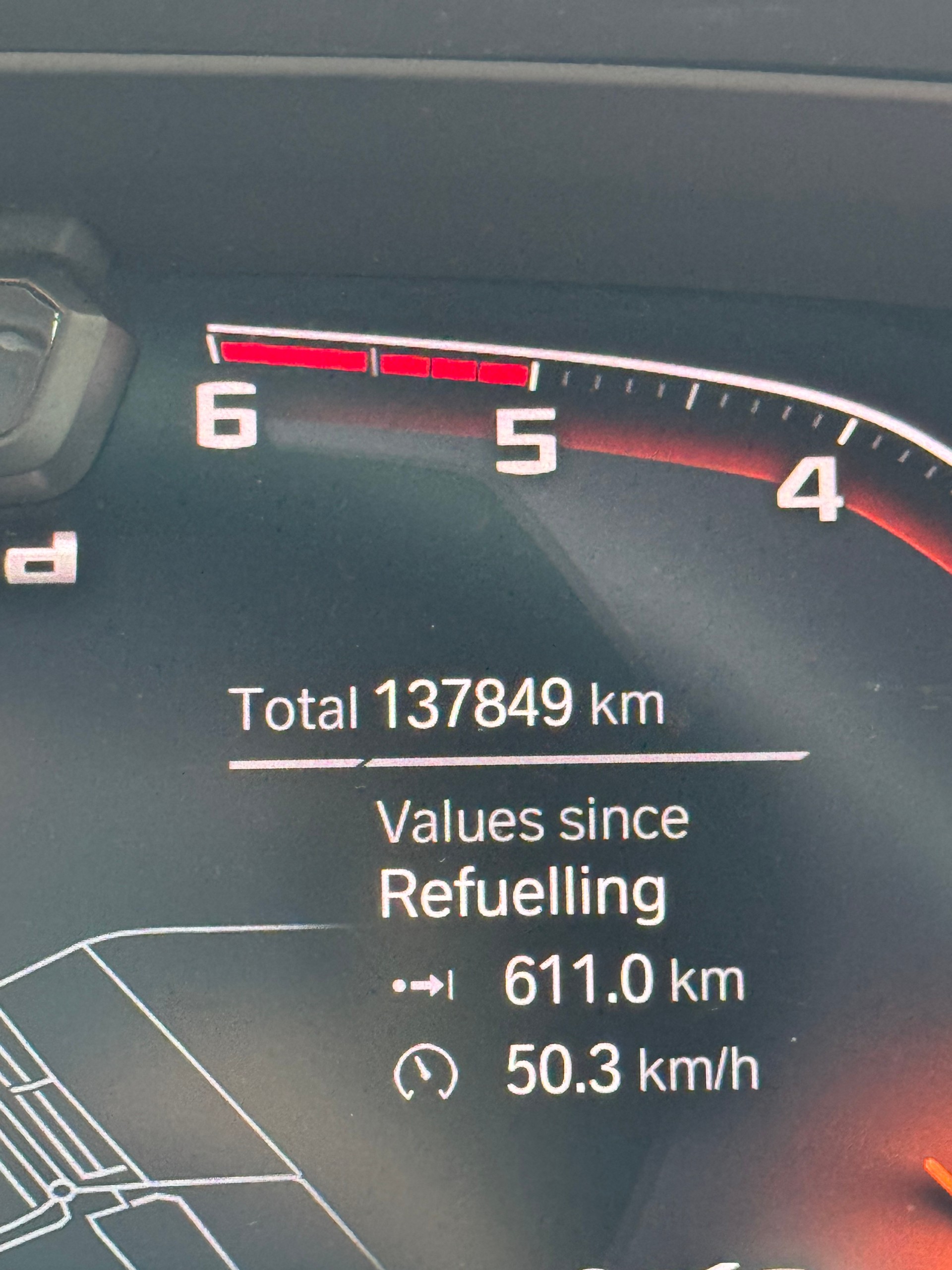 BMW M50d xDrive-image-5