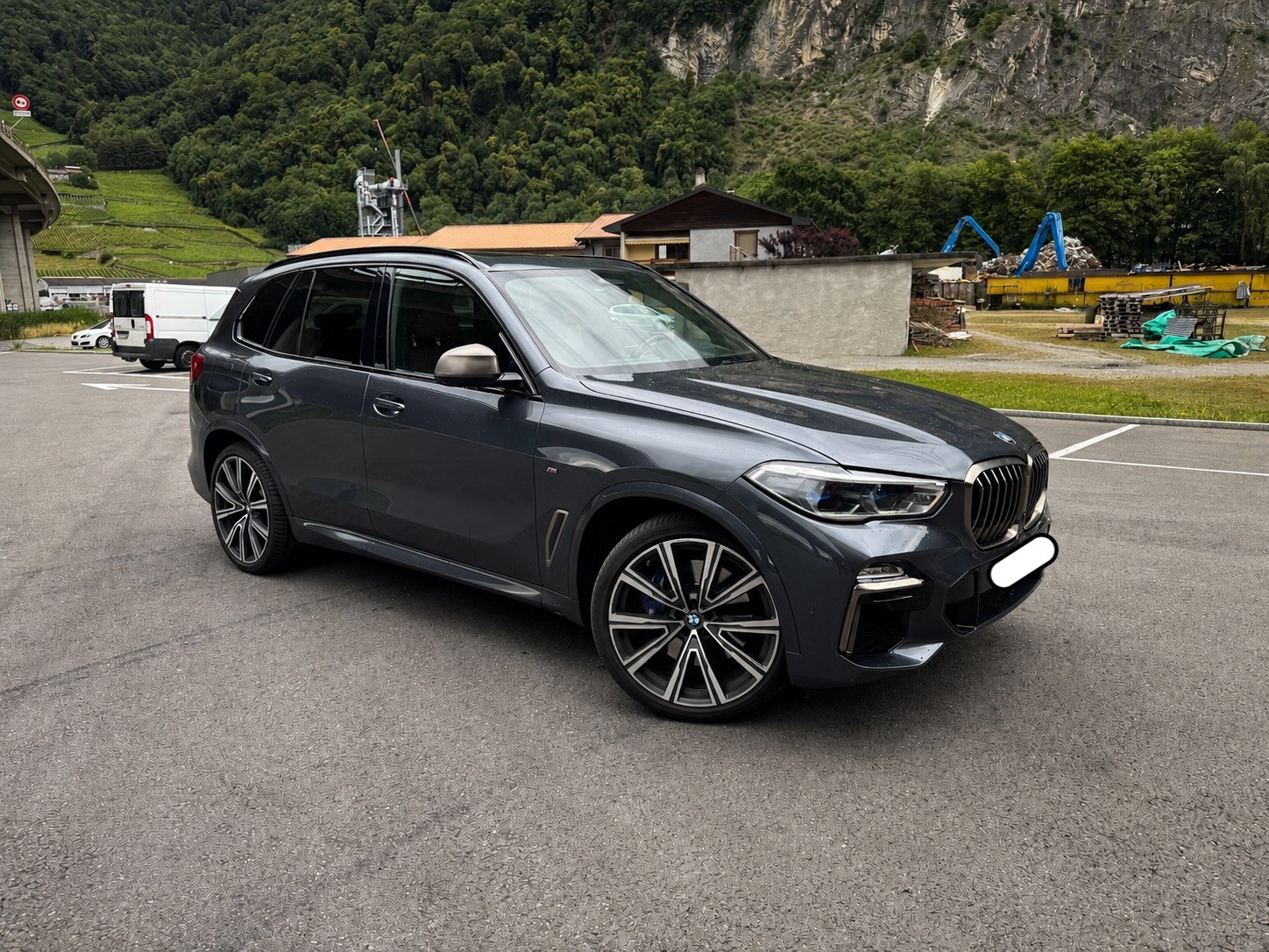 BMW M50d xDrive-image-0