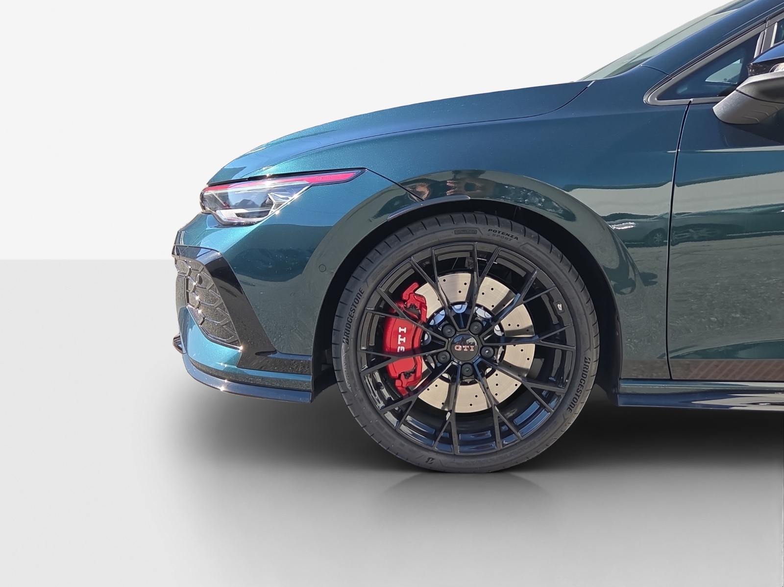 VW Golf 2.0 TSI GTI Edition 50 DSG-image-15