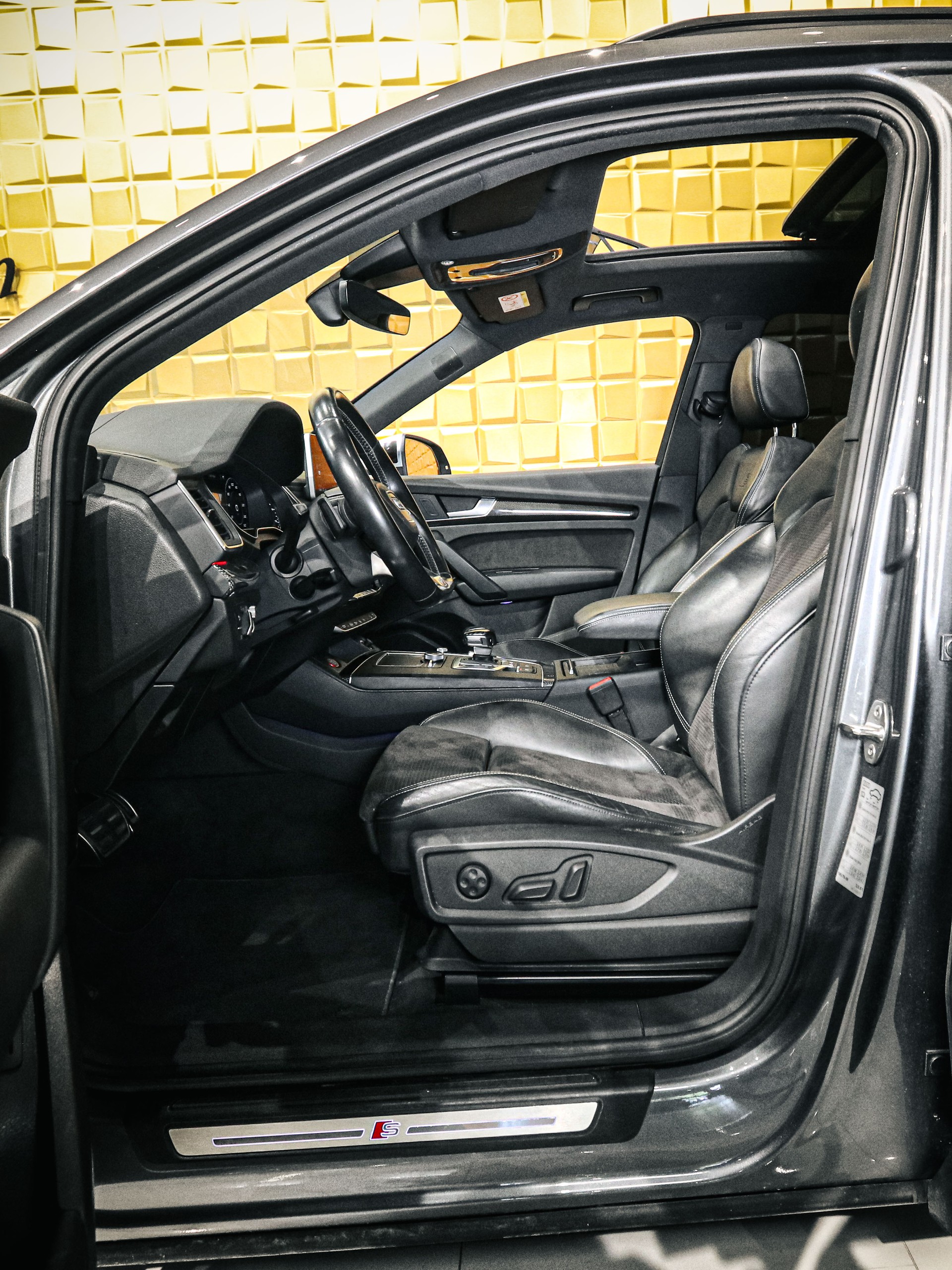 AUDI SQ5 3.0 TFSI quattro S-tronic FULL-image-9