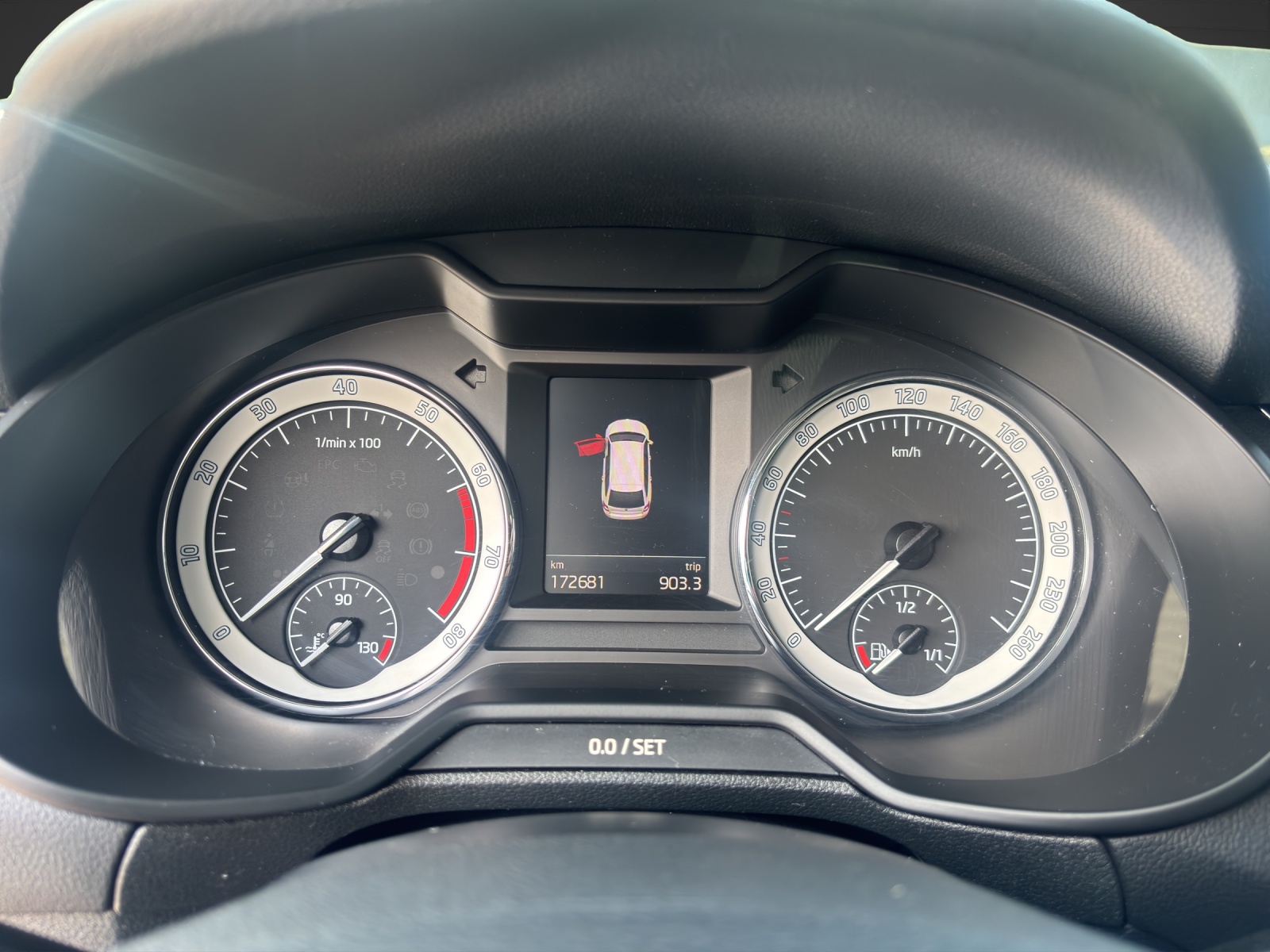 SKODA Octavia Combi 2.0 TSI Soleil 4x4 DSG-image-5