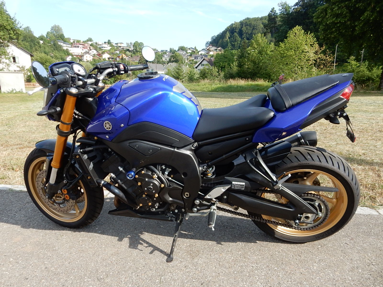 YAMAHA FZ8 N ABS-image-1