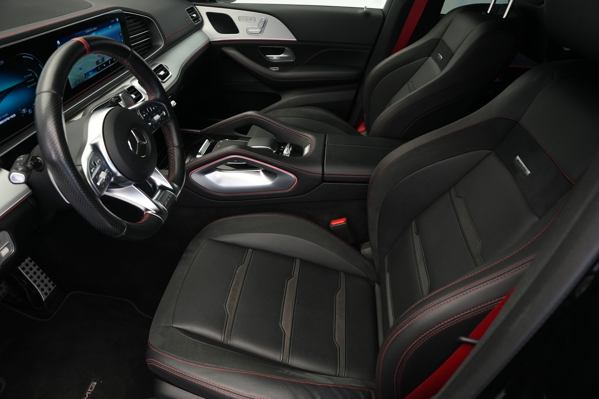 MERCEDES-BENZ GLE 53 AMG 4Matic+ 9G-Speedshift *CH-Fahrzeug*-image-9