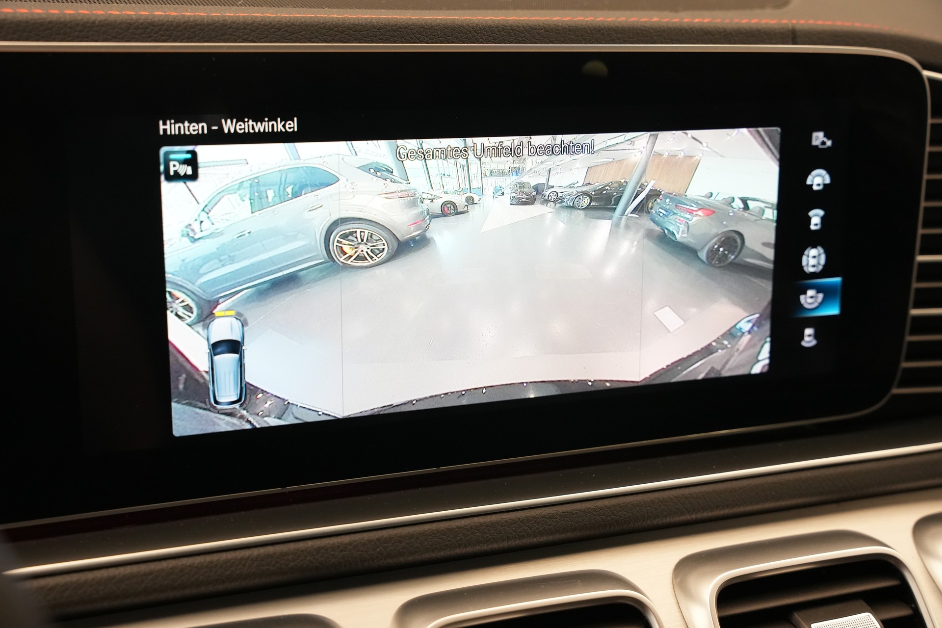 MERCEDES-BENZ GLE 53 AMG 4Matic+ 9G-Speedshift *CH-Fahrzeug*-image-28