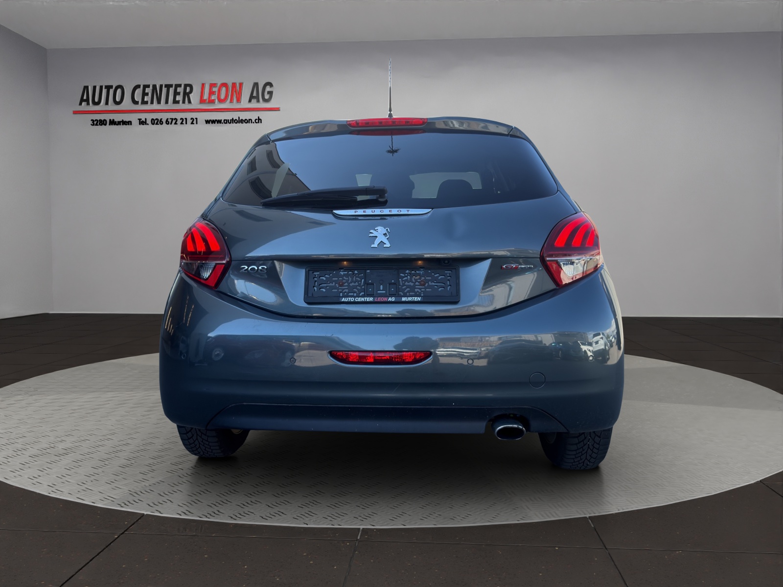 PEUGEOT 208 1.2 PureTech GT Line-image-4