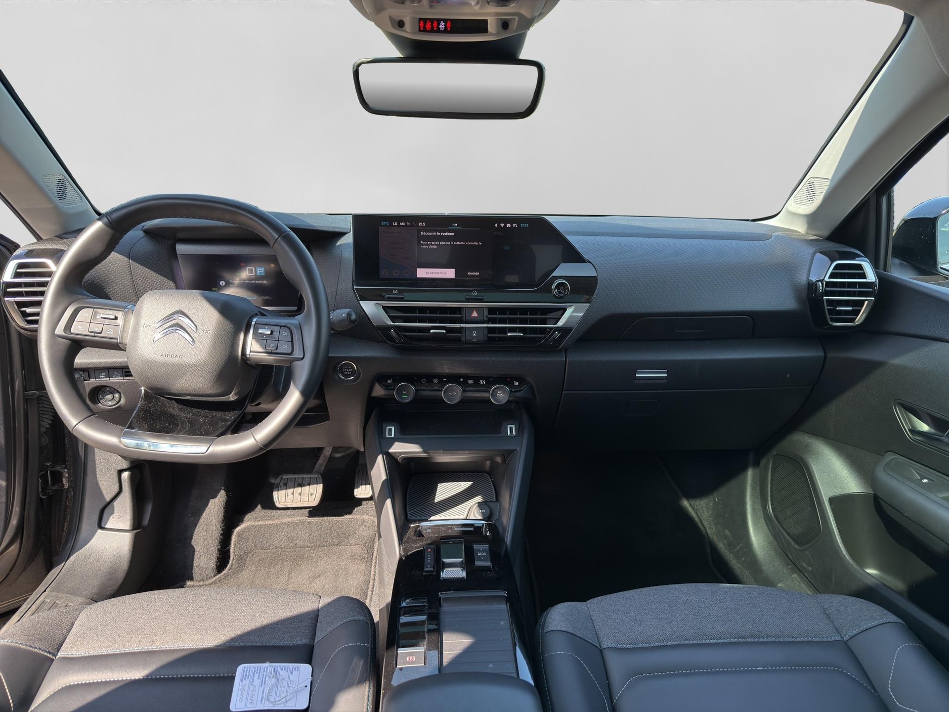 CITROEN e-C4 X Shine-image-7